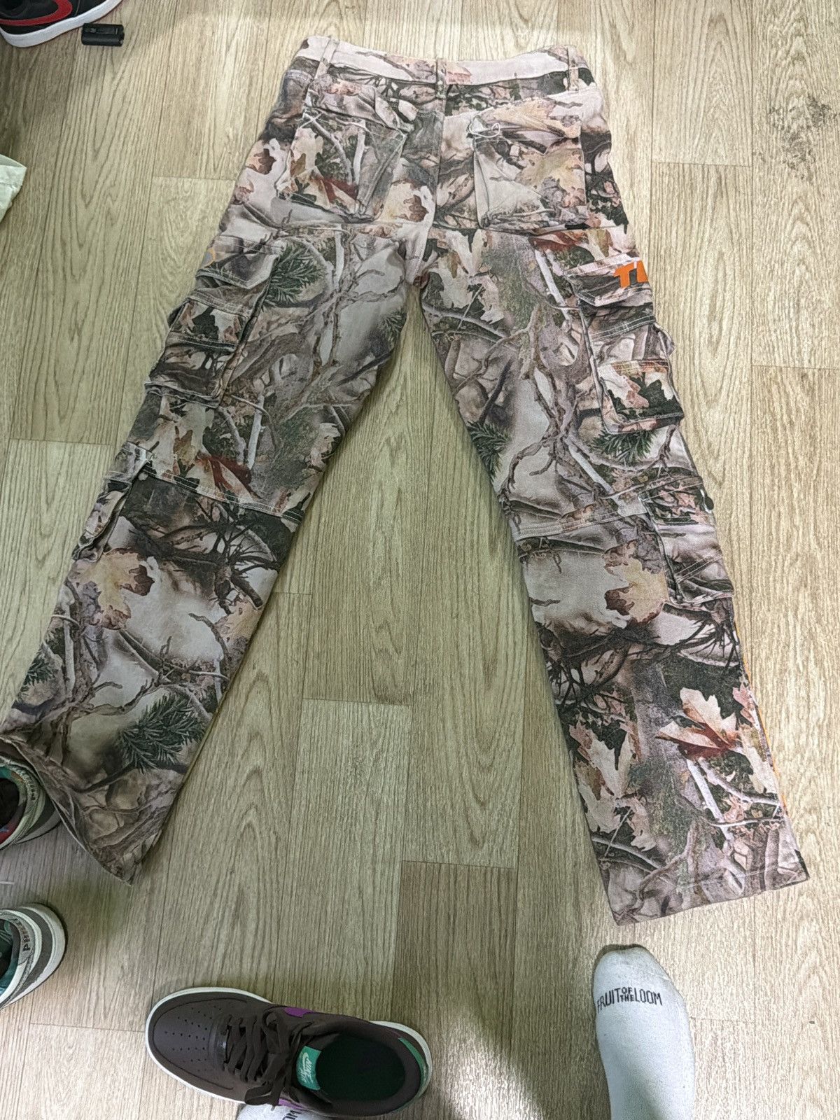Carhartt La.familia tour real tree camo pants Size US 31 - 2 Thumbnail