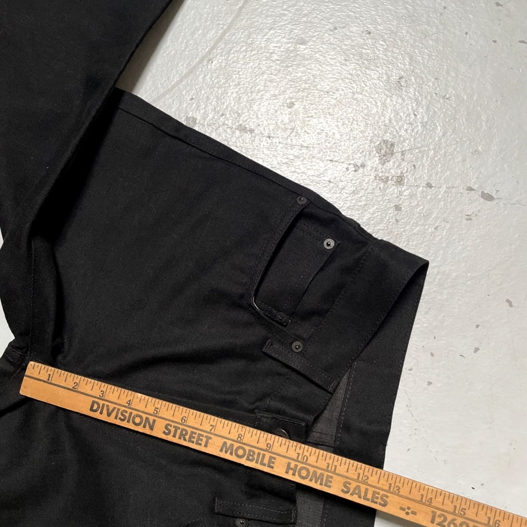 Vintage Ginew Jeans Unisex Adults 30 Dark Black Denim Work Straight NWOT? USA Made In USA Size 30 Jeans Size US 30 / EU 46 - 7 Thumbnail