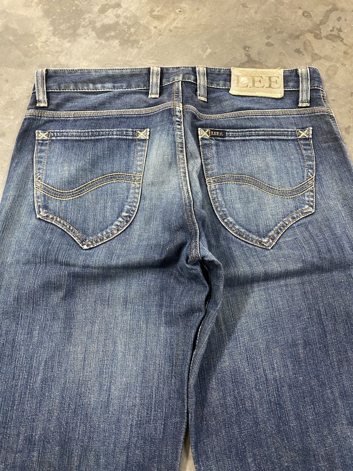 Lee Baggy Flare Vintage Lee Blue Distressed Denim @313 Size US 34 / EU 50 - 2 Thumbnail
