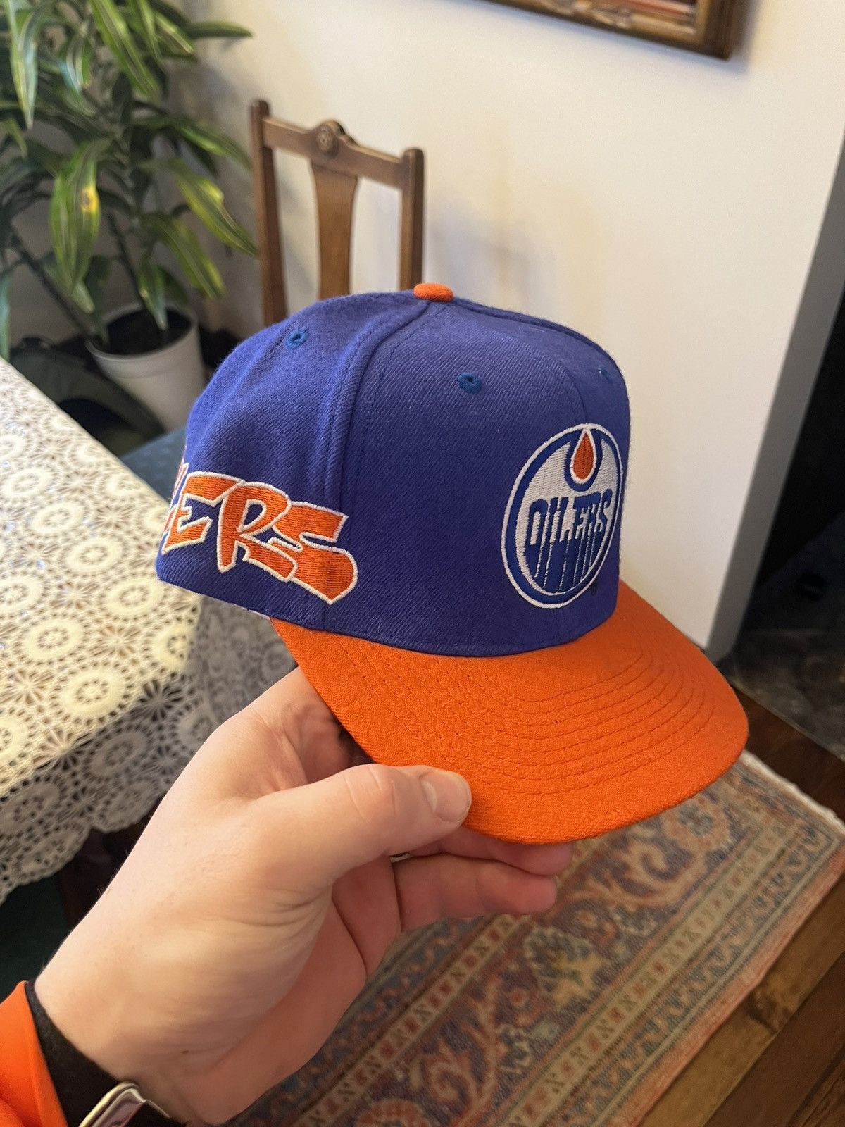 Ccm Edmonton Oilers Vintage Graffiti Snapback Ccm Size ONE SIZE - 1 Thumbnail