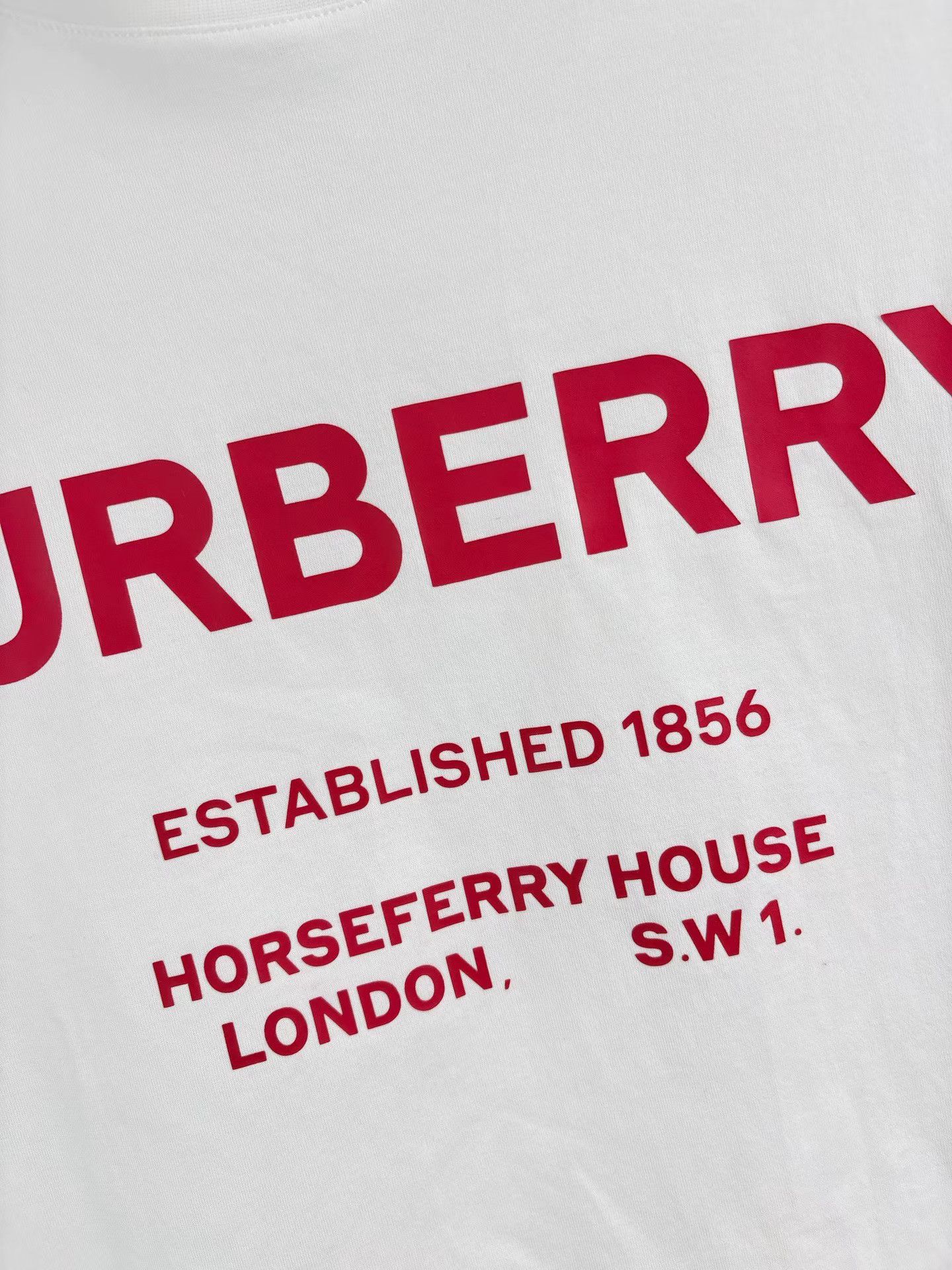 Burberry BURBERRY Red Letter Logo Short Sleeve K1 Size US M / EU 48-50 / 2 - 3 Thumbnail