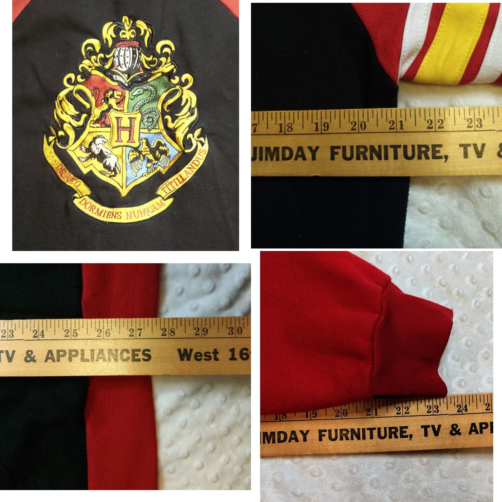 Vintage **Harry Potter Hogwarts Maroon 1/4 Zip Hoodie Sweatshirt Large** User: **Hogwarts Maroon 1/4 Zip Harry Potter Hoodie Sweatshirt Large** Size L / US 10 / IT 46 - 8 Thumbnail