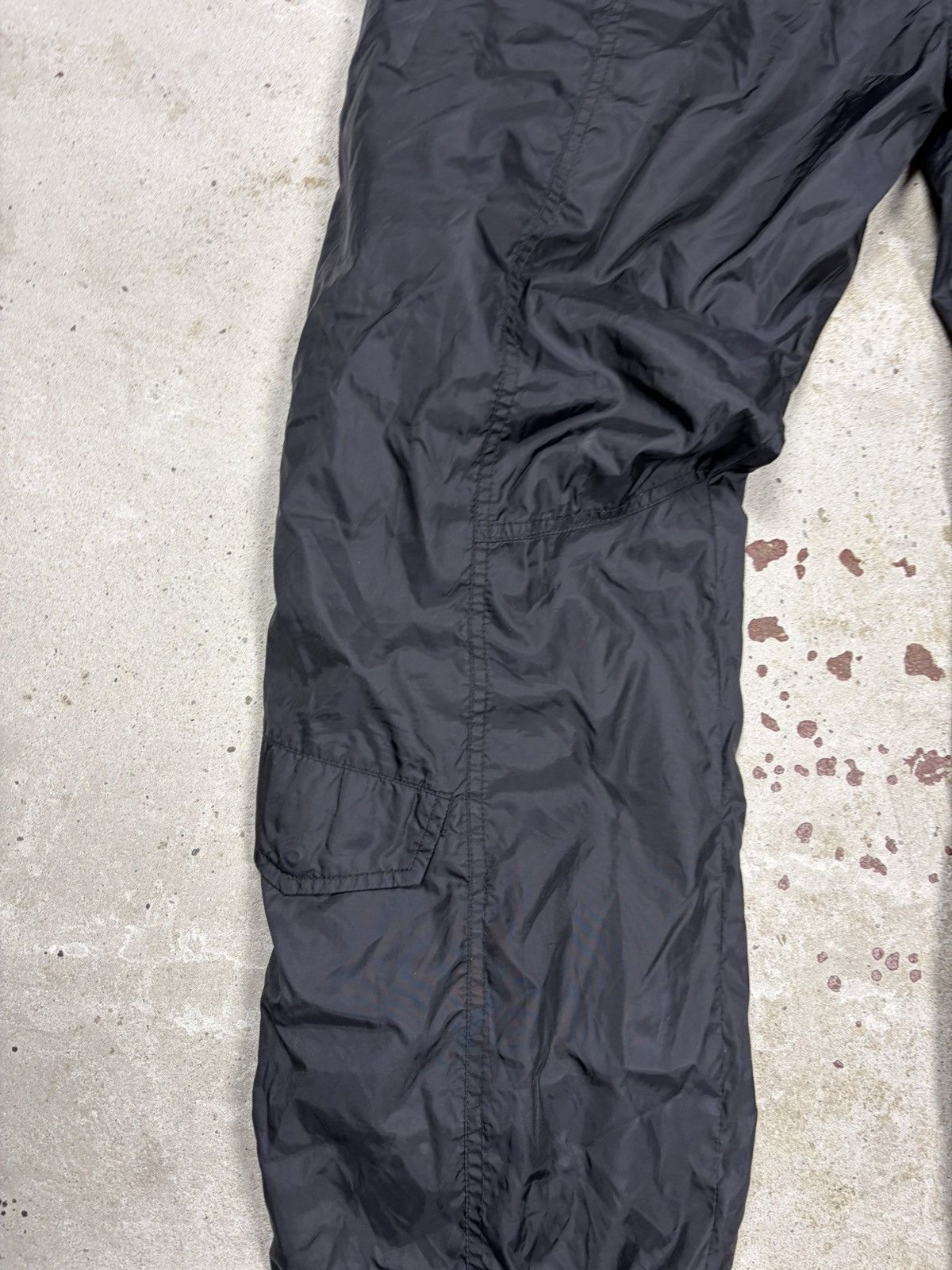 Giorgio Armani 2000s Armani Jeans Black Baggy Full Zip Cargo Track Pants Size US 33 - 16 Thumbnail