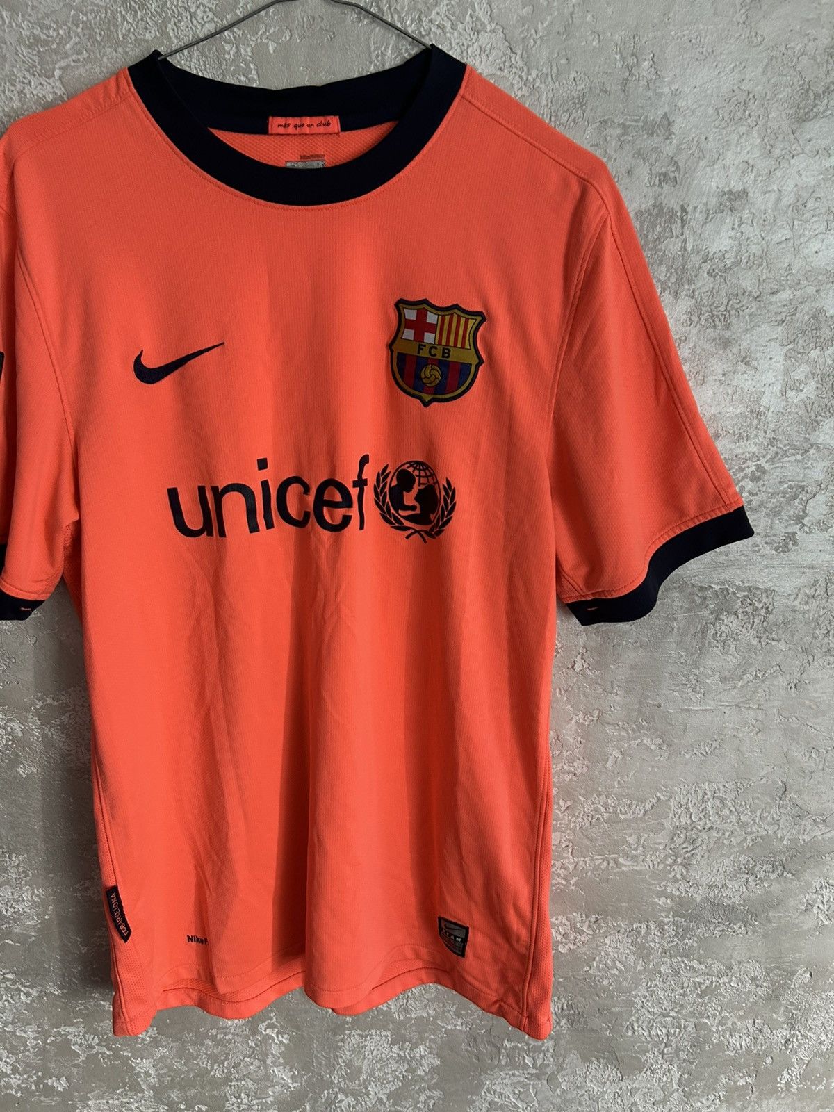 Nike 2012/2013 FC Barcelona Nike Vintage Away Soccer Jersey Size Size US M / EU 48-50 / 2 - 2 Thumbnail