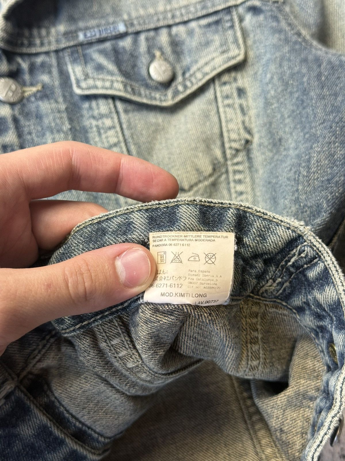 Diesel Vintage Women’s Diesel Denim Jacket Y2K Fabed Size M / US 6-8 / IT 42-44 - 16 Thumbnail