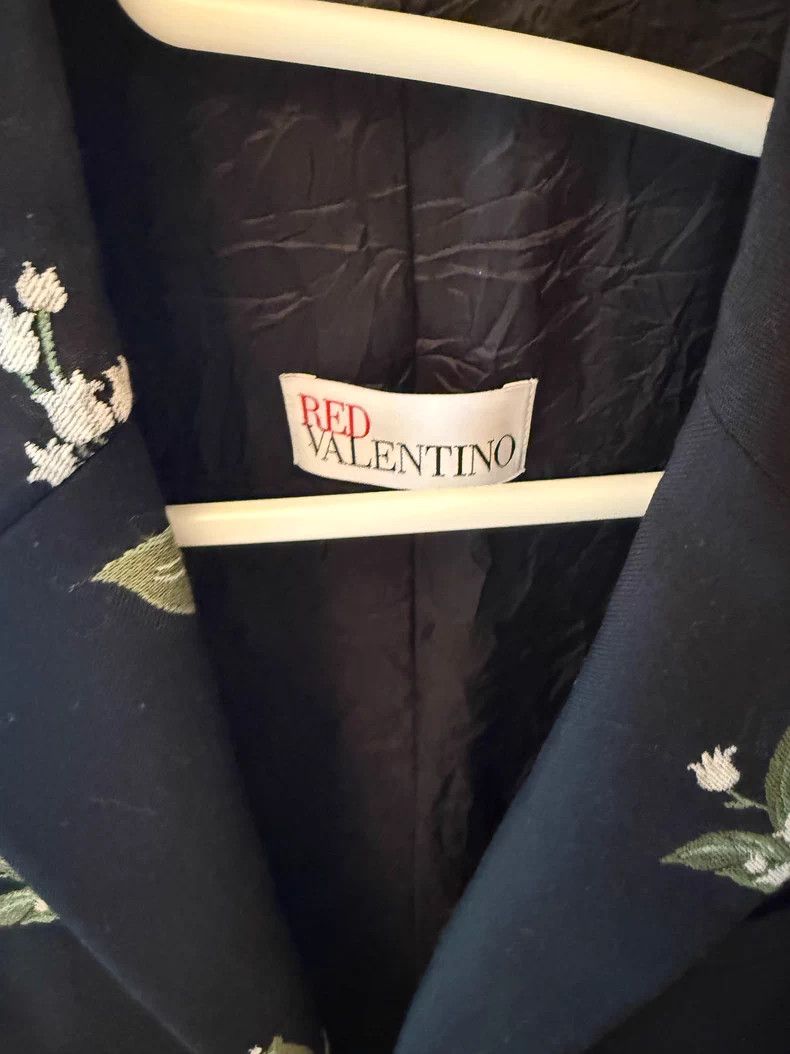 Valentino Valentino A set of black floral embroidered blazer & pants Size XS / US 0-2 / IT 36-38 - 3 Thumbnail
