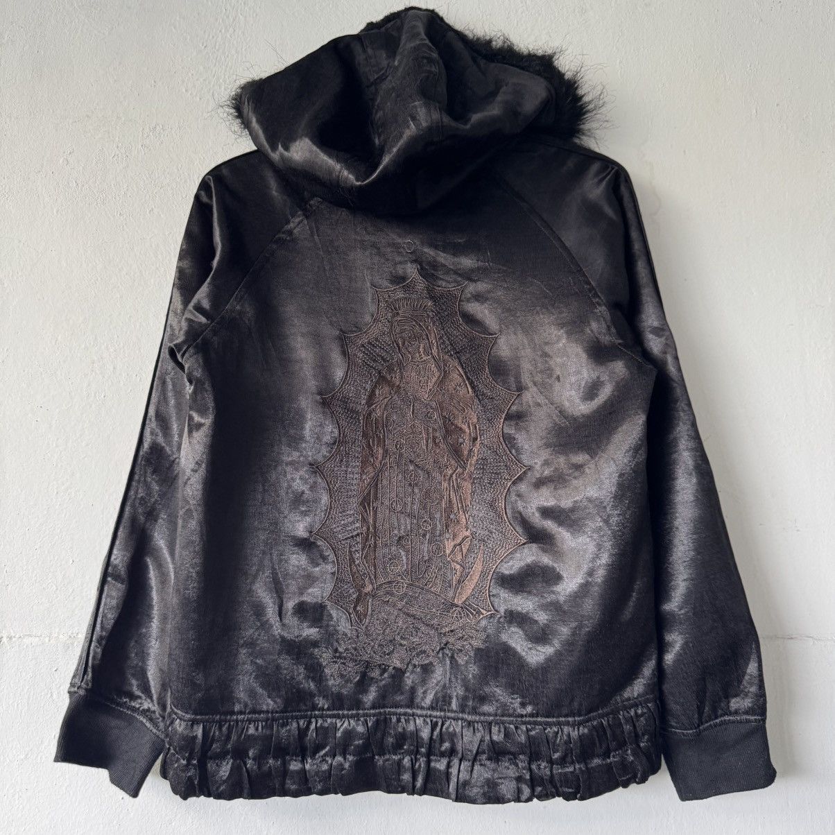 If Six Was Nine Vintage Algonquins Embroidery Logo Silk Fur Hoodie Size US S / EU 44-46 / 1 - 13 Thumbnail