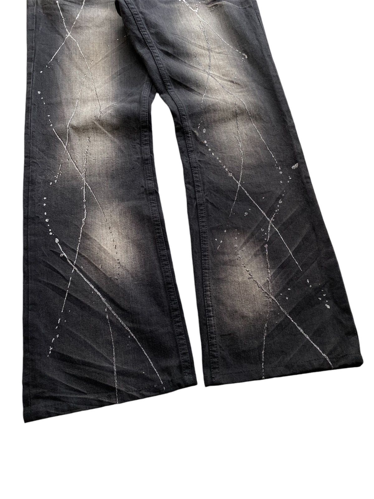 If Six Was Nine × Japanese Brand × Le Grande Bleu (L.G.B.) Semantic design splatter flare jeans Size US 31 - 3 Thumbnail