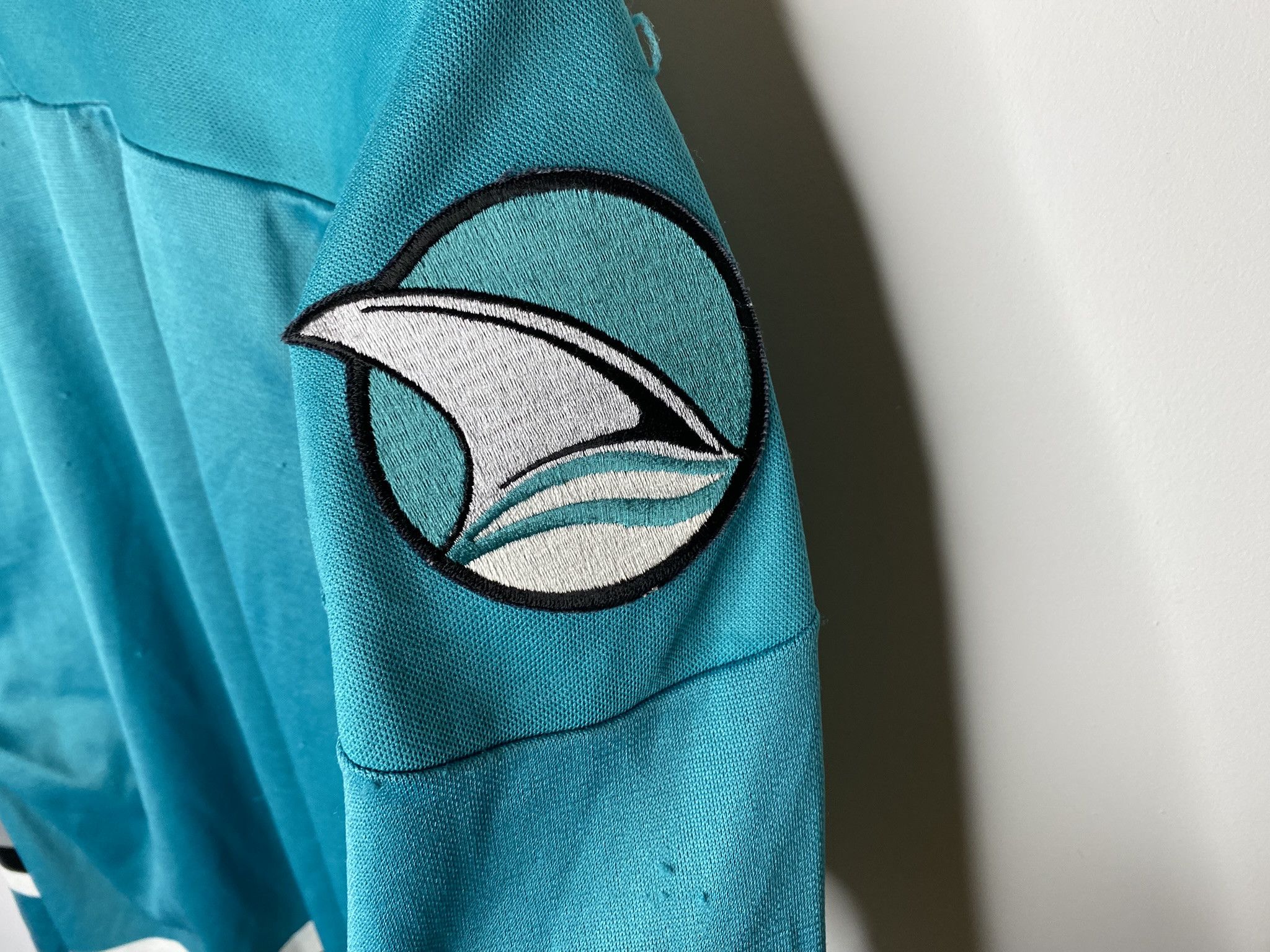 Ccm SAN JOSE SHARKS 80S NHL ICE HOCKEY SHIRT JERSEY VINTAGE Size US XL / EU 56 / 4 - 3 Thumbnail