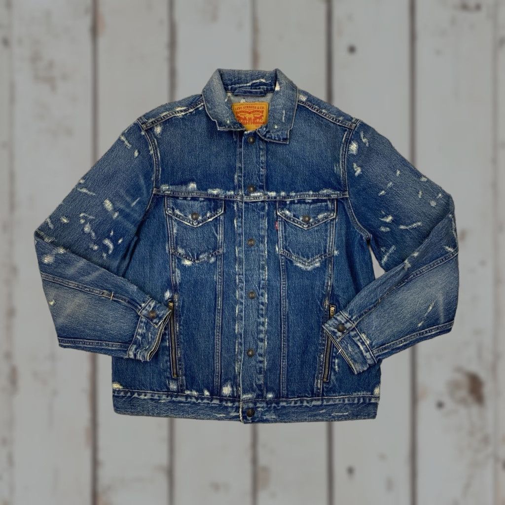 Levi's VINTAGE Sample Tag Levi's Denim Stock Trucker Jacket M Blue Men Jacket Jean Collared Denim 1990s? Size US M / EU 48-50 / 2 - 1 Thumbnail
