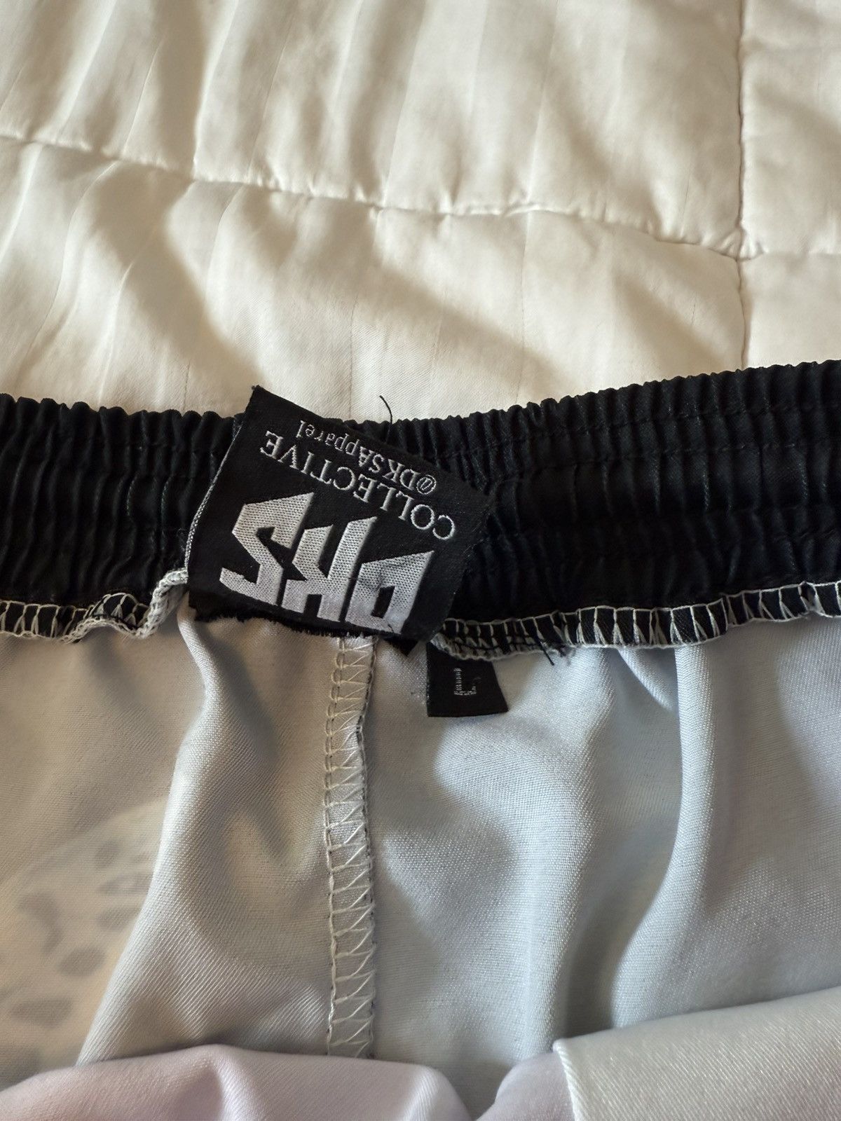 Other DKS Butterfly Size US 34 / EU 50 - 3 Thumbnail