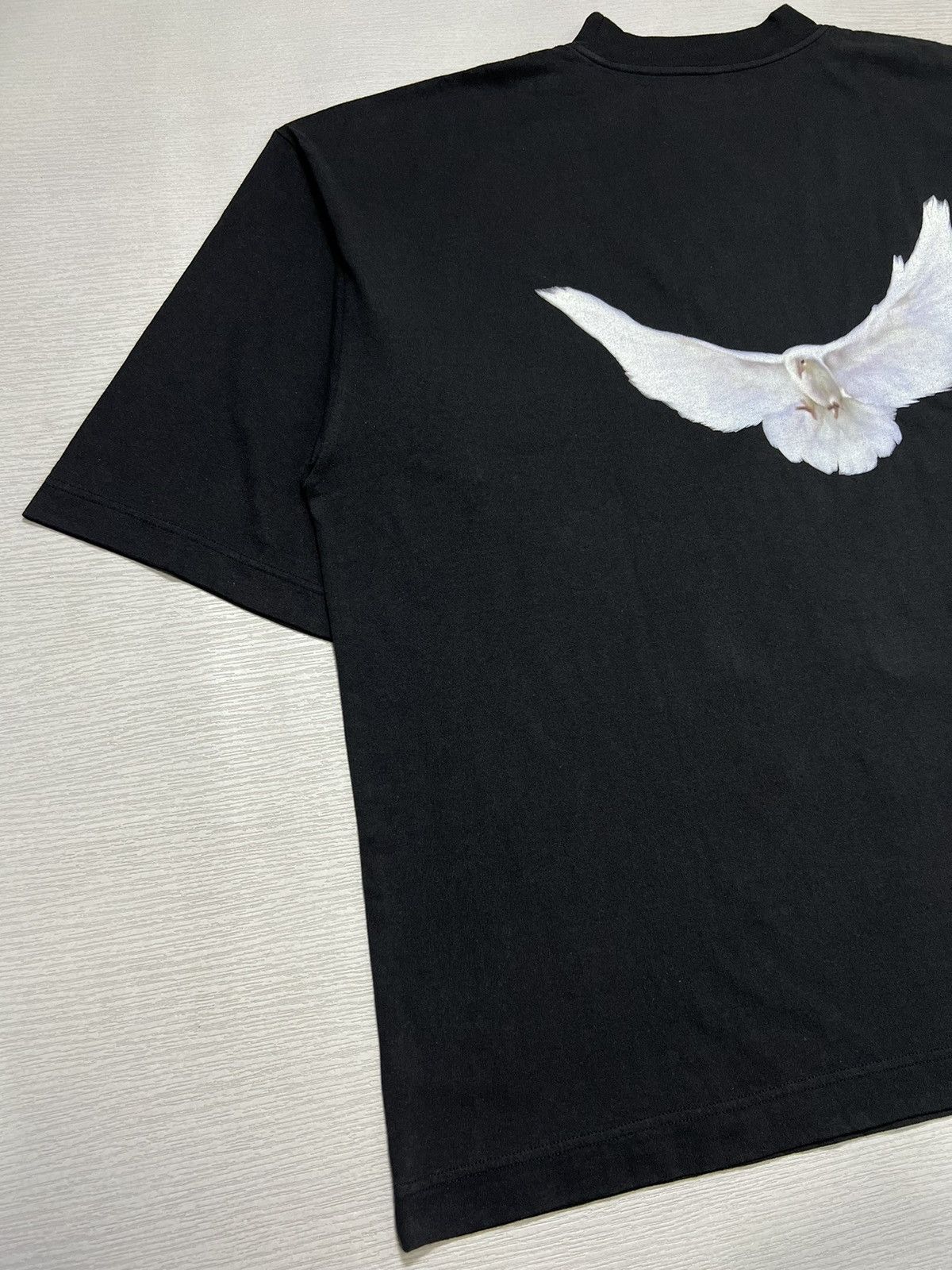 Balenciaga × Gap × Kanye West Yeezy - Gap - Engineered by Balenciaga - Dove 3/4 Sleeve Tee Size US M / EU 48-50 / 2 - 5 Thumbnail