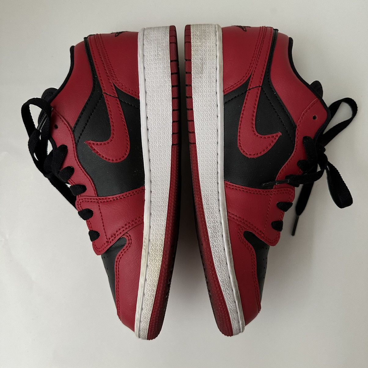 Nike Jordan Low 1 Reverse Bred Size US 5 / EU 37 - 5 Thumbnail