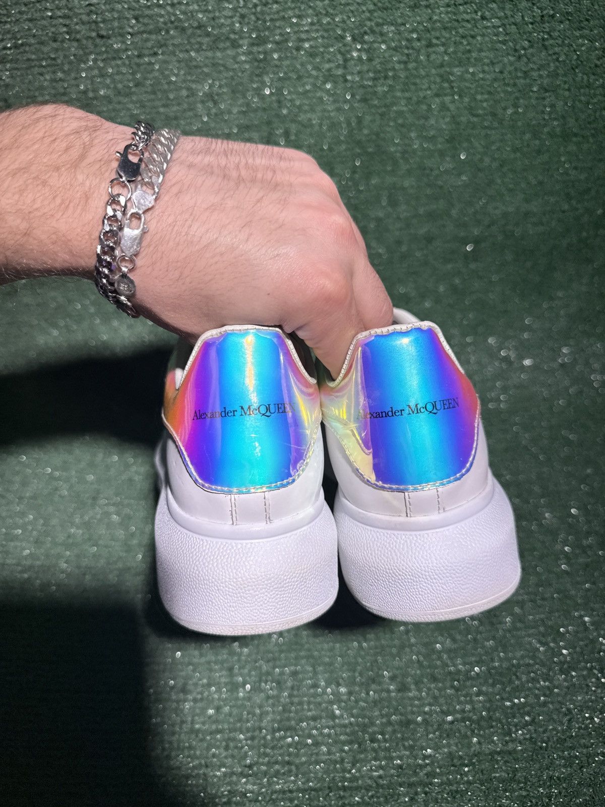 Alexander McQueen Alexander McQueen Sneaker White Iridescent size 36.5 Size US 6.5 / IT 36.5 - 4 Thumbnail