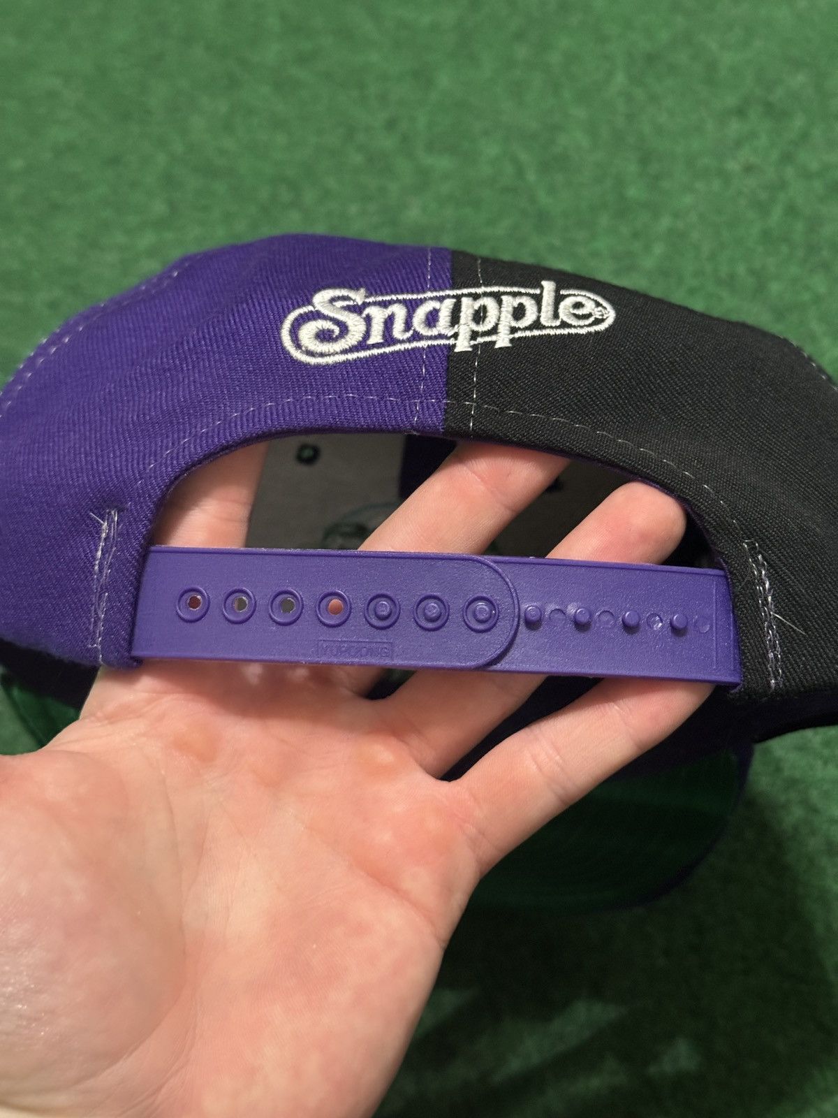 Yupong Vintage Snapple Grapeade Wool Sopranos 90s Snapback Hat Size ONE SIZE - 7 Thumbnail