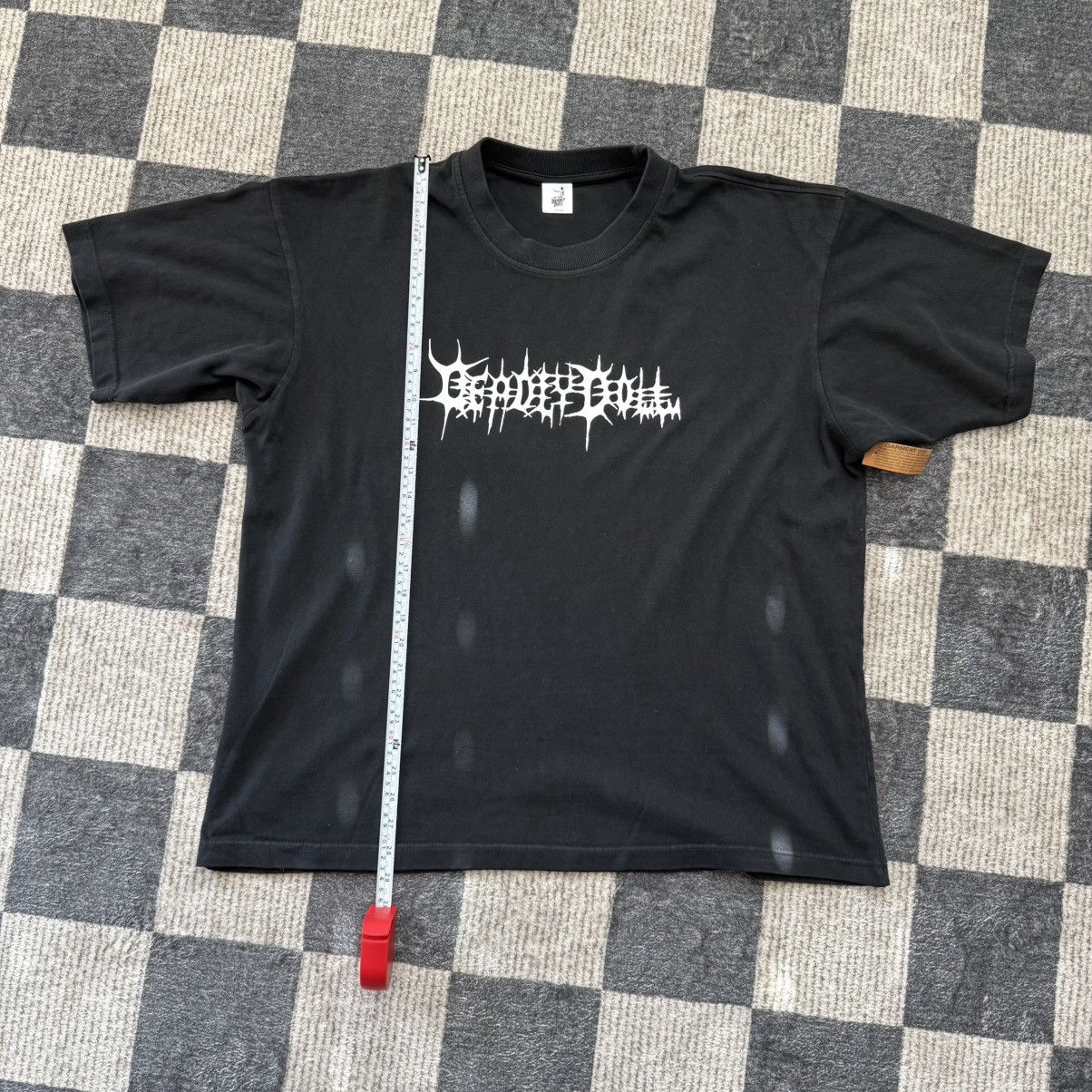 Deadly Doll DEADLY DOLL X KEN CARSON COMPLEXCON EXCLUSIVE TEE Size US XL / EU 56 / 4 - 9 Thumbnail