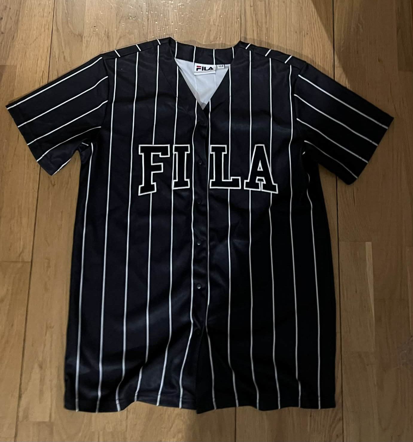 Fila FILA Vintage Pinstripe Baseball Jersey – GREY/WHITE Size US XS / EU 42 / 0 - 1 Thumbnail