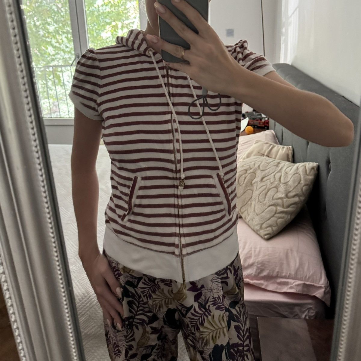 Juicy Couture Vintage Juicy Couture Striped Short Sleeve Hoodie Y2K bimbo Size S / US 4 / IT 40 - 2 Thumbnail