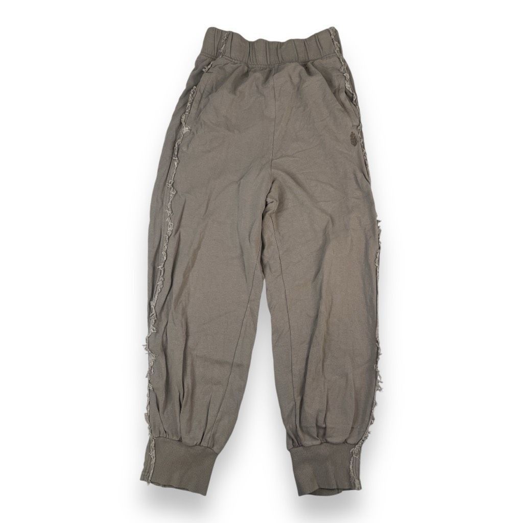 Free People Free People Movement Ruffle Distressed Gray Joggers Size Ext Size 26" / US 2 / IT 38 - 2 Thumbnail