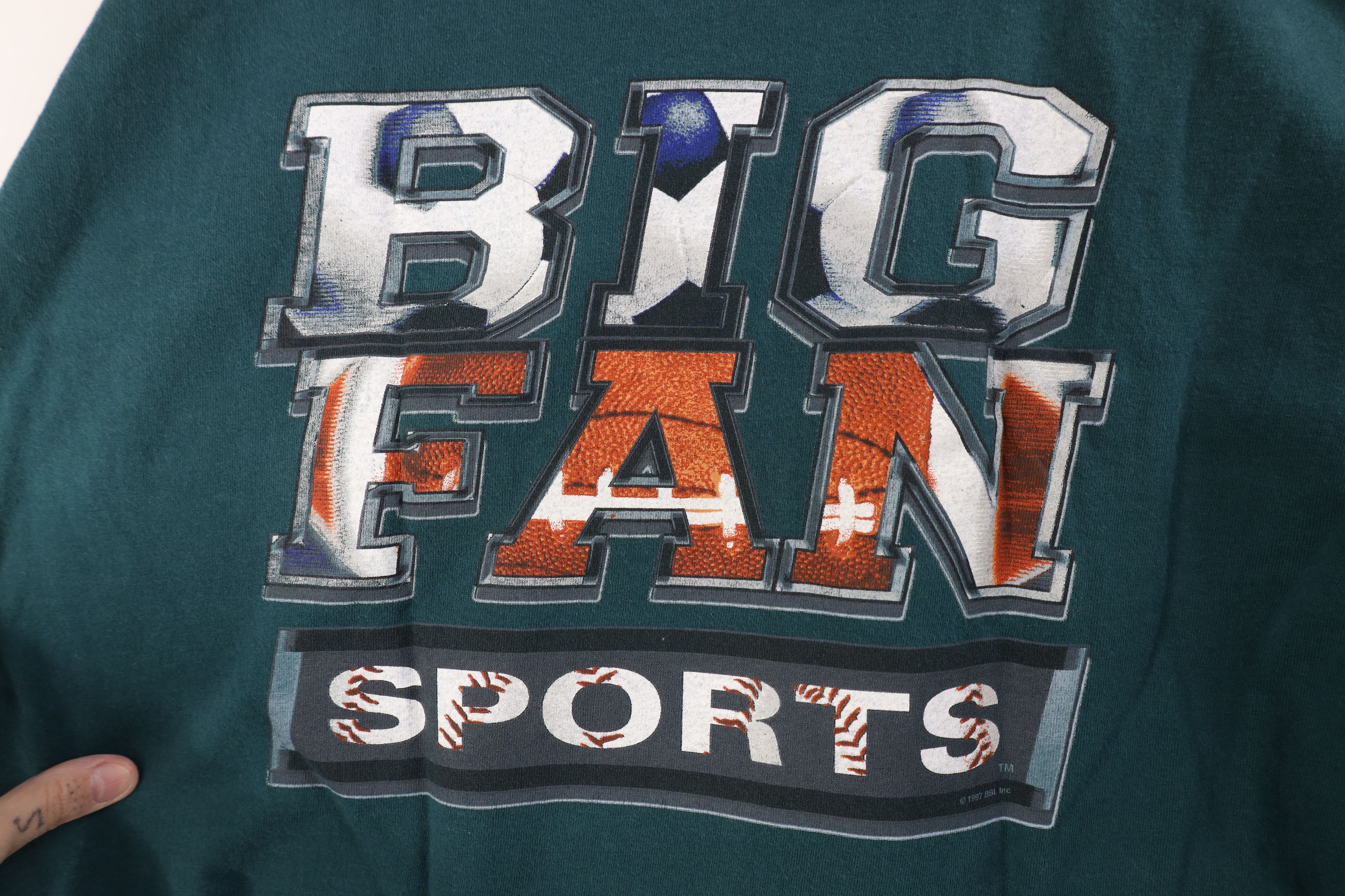 Vintage Vintage 90s Streetwear Big Sports Fan Short Sleeve T-Shirt Size US L / EU 52-54 / 3 - 9 Thumbnail