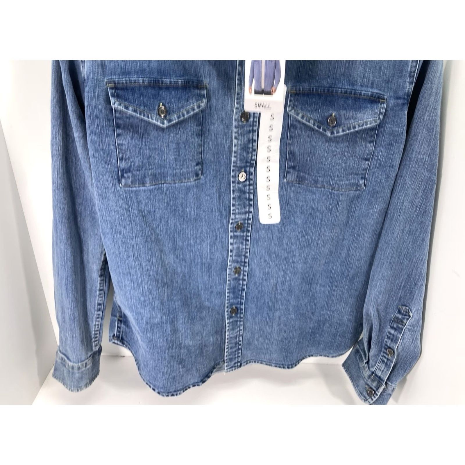 Frye Frye Denim Shirt Men Size Small Blue Button Long Sleeve Stretch Medium Wash NWT Shirt Size US S / EU 44-46 / 1 - 3 Thumbnail