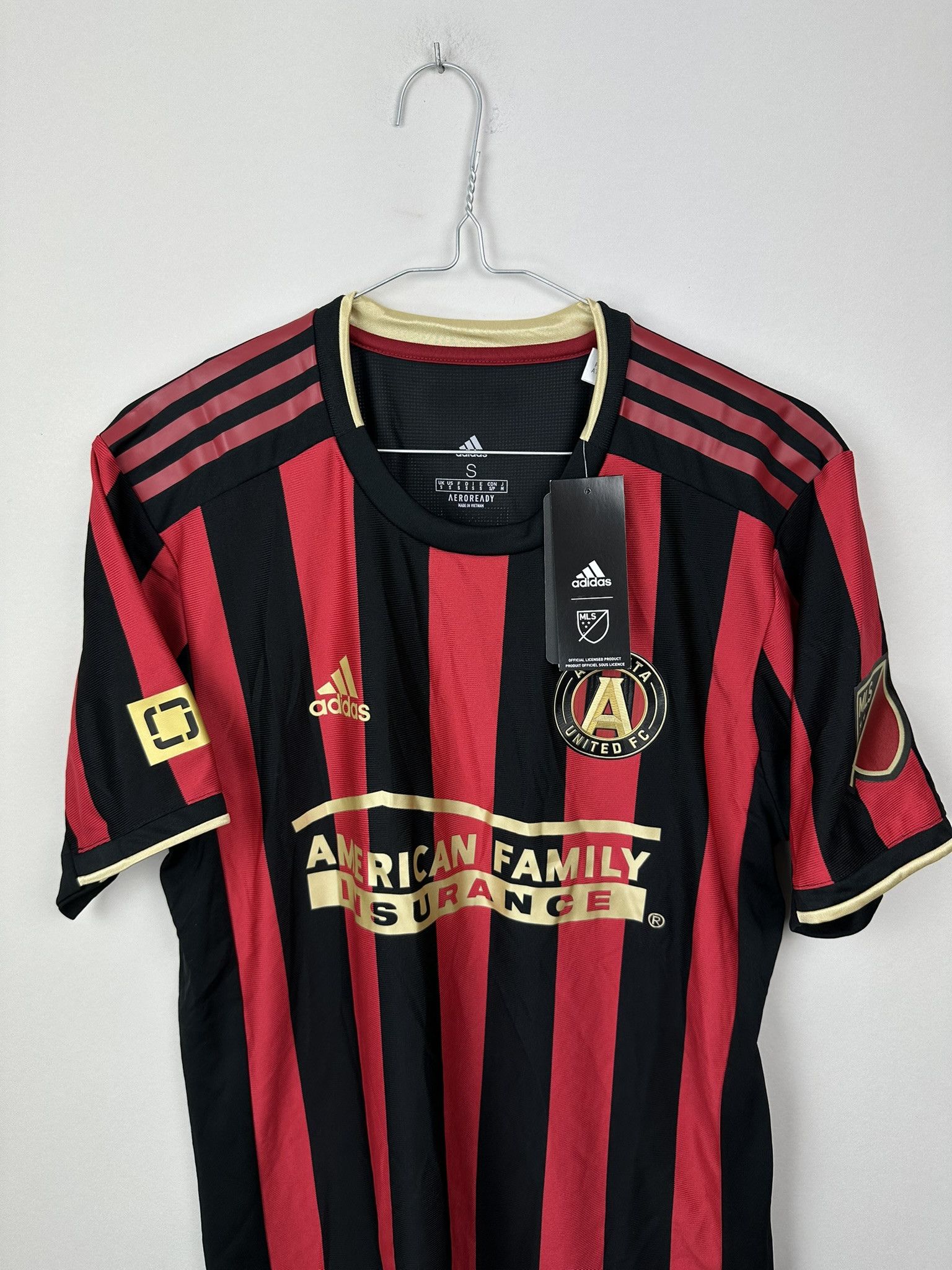 Adidas BNWT PLAYER ISSUE Atlanta United FC 2019/20 Home [S] Size US S / EU 44-46 / 1 - 3 Thumbnail