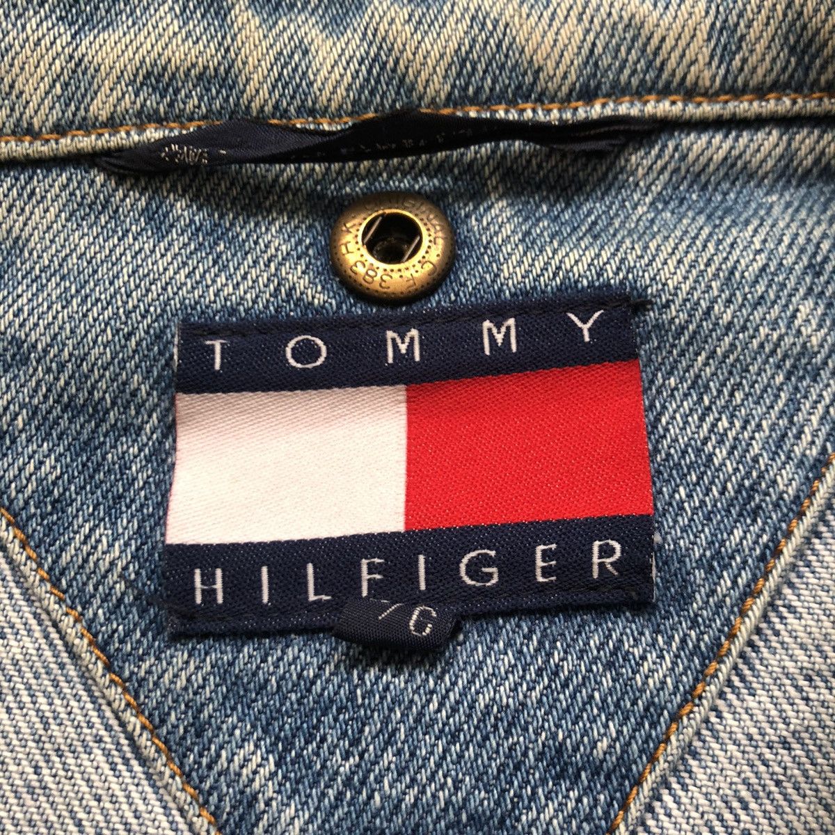 Tommy Hilfiger × Vintage vintage Tommy Hilfiger 90s style Levis Denim Jacket USA Y2K Size US XL / EU 56 / 4 - 5 Thumbnail