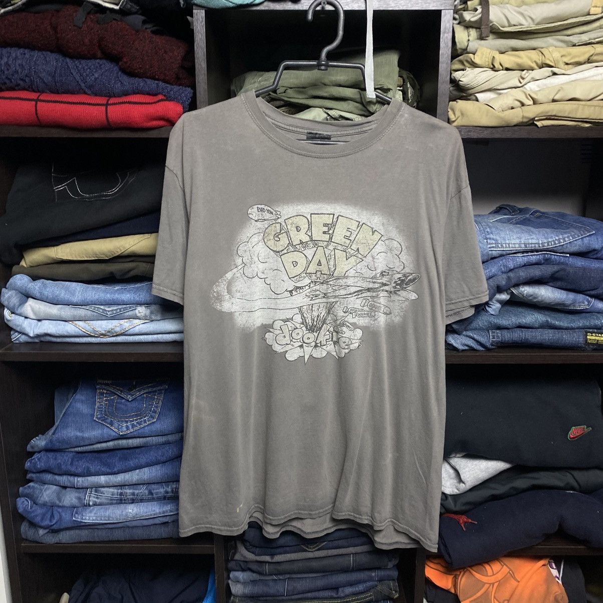 Band Tees Vintage Green Day Big Logo 2000’s rock band tee size S Size US S / EU 44-46 / 1 - 1 Thumbnail