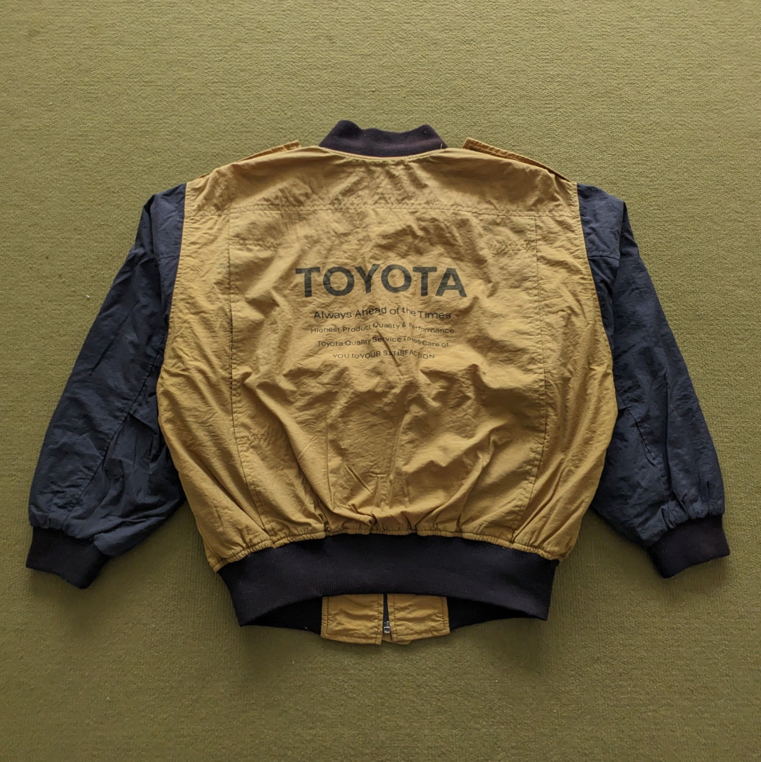 Other Vintage TOYOTA Motorsports Racing Bomber Jacket Size US L / EU 52-54 / 3 - 1 Thumbnail
