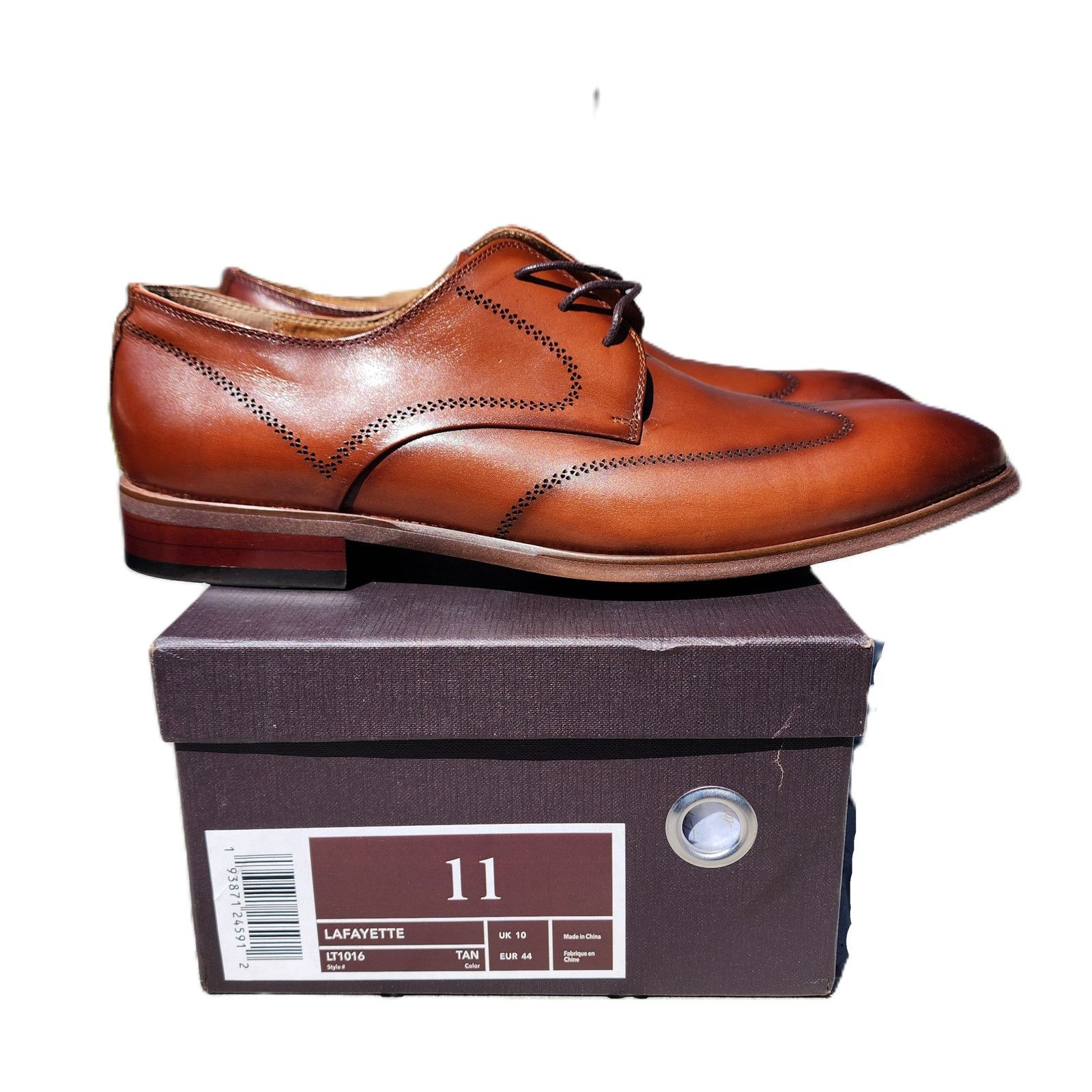 Lord & Taylor Lord & Taylor Lafayette Leather Wingtip Oxfords 11 Size US 11 / EU 44 - 2 Thumbnail