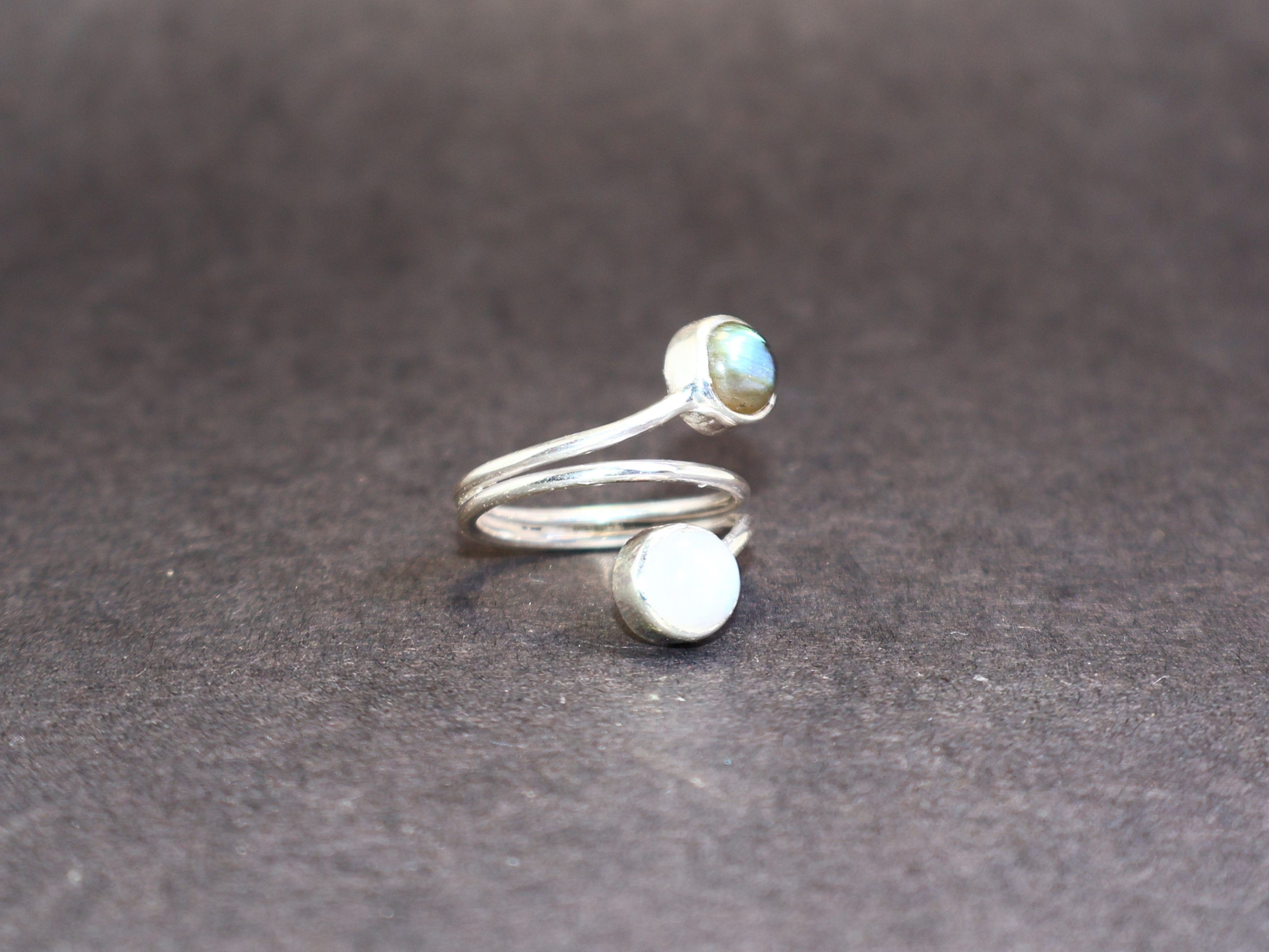 Handmade Moonstone Ring, Labradorite ring, 925 Handmade Silver Ring, Size ONE SIZE - 8 Thumbnail
