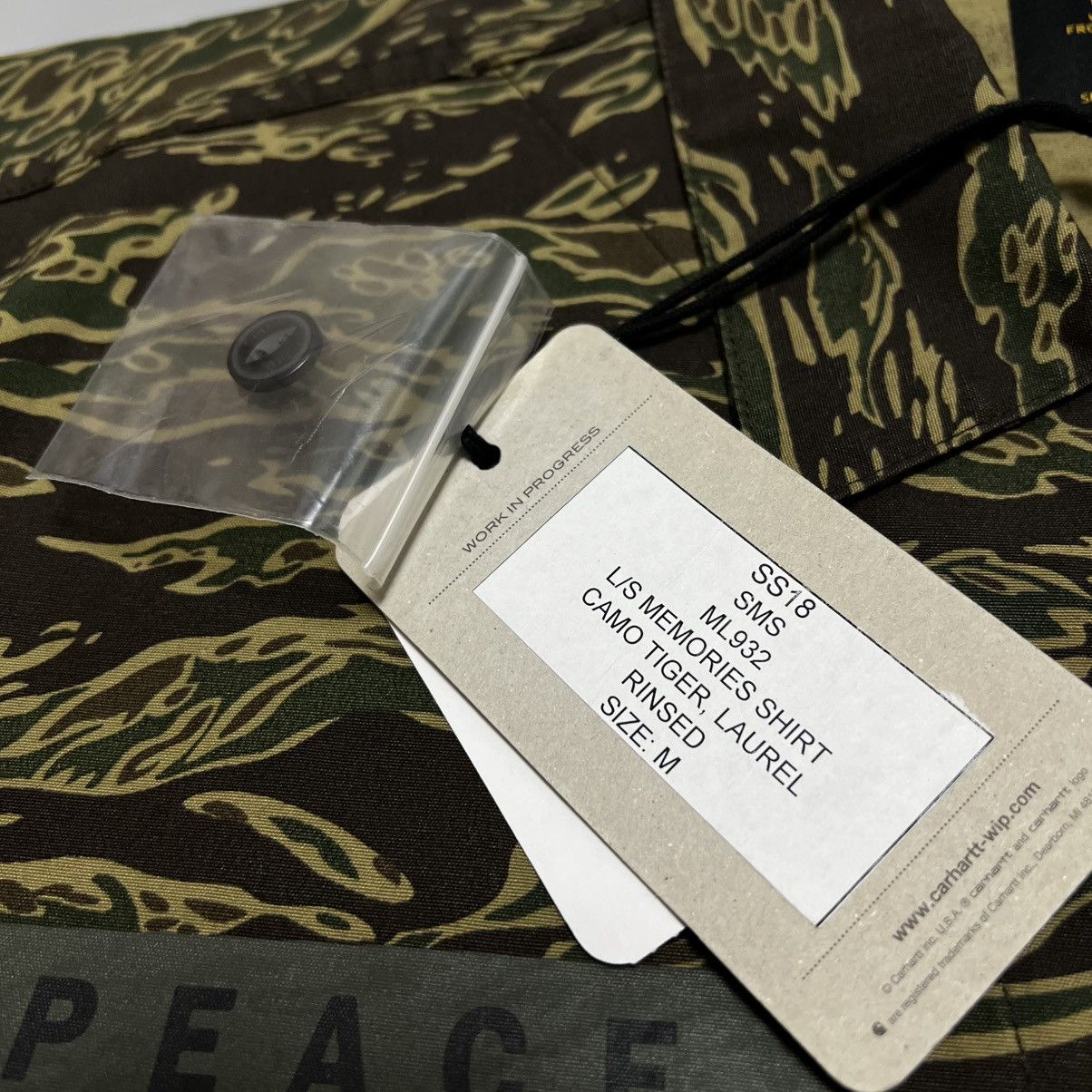 Carhartt × Carhartt Wip Carhartt WIP Memories Shirt Camo Tiger NEW Size US M / EU 48-50 / 2 - 19 Thumbnail