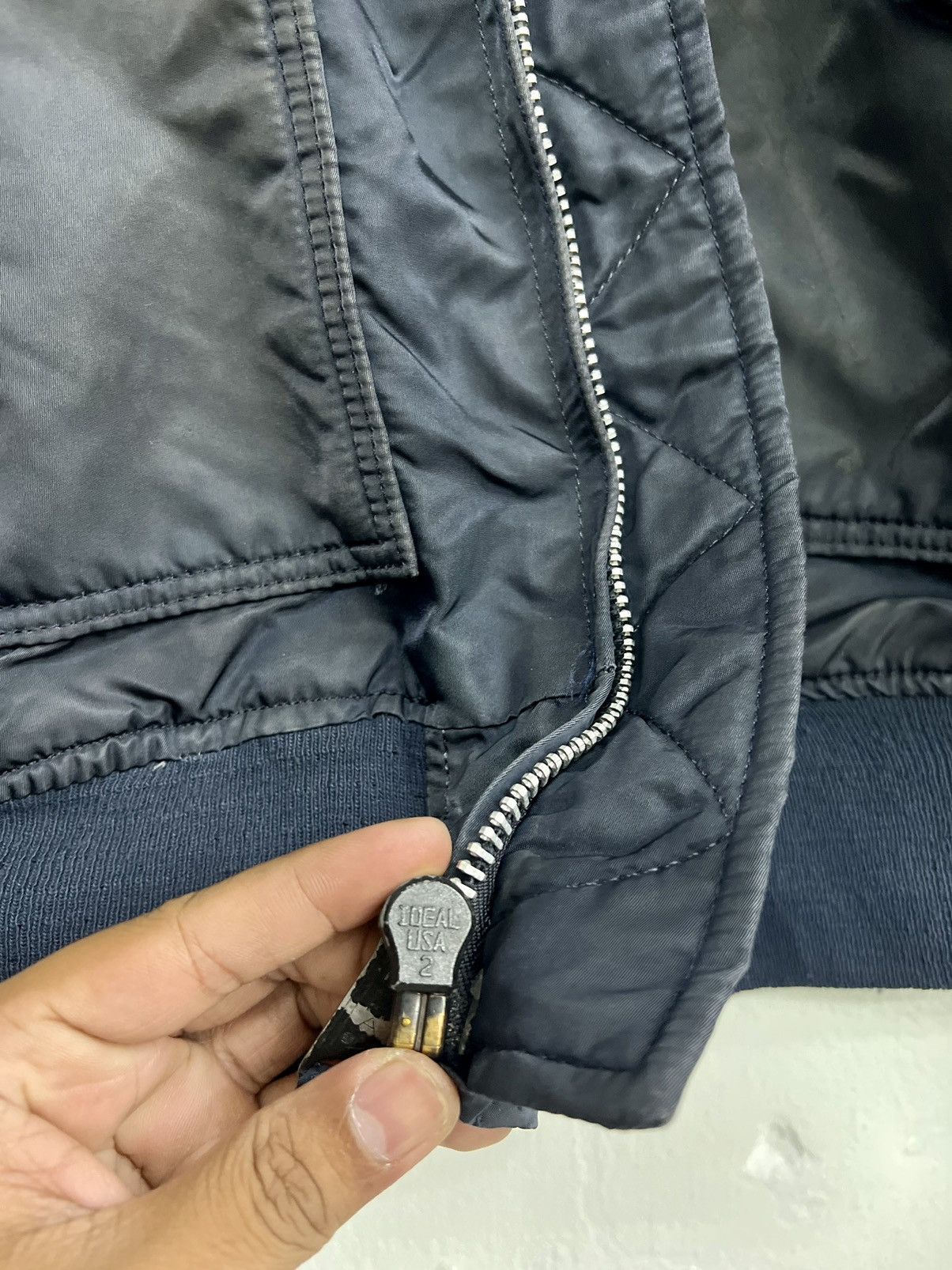 Alpha Industries VINTAGE 90s ALPHA INDUSTRIES CWU-45 BOMBER JACKET Size US L / EU 52-54 / 3 - 9 Thumbnail