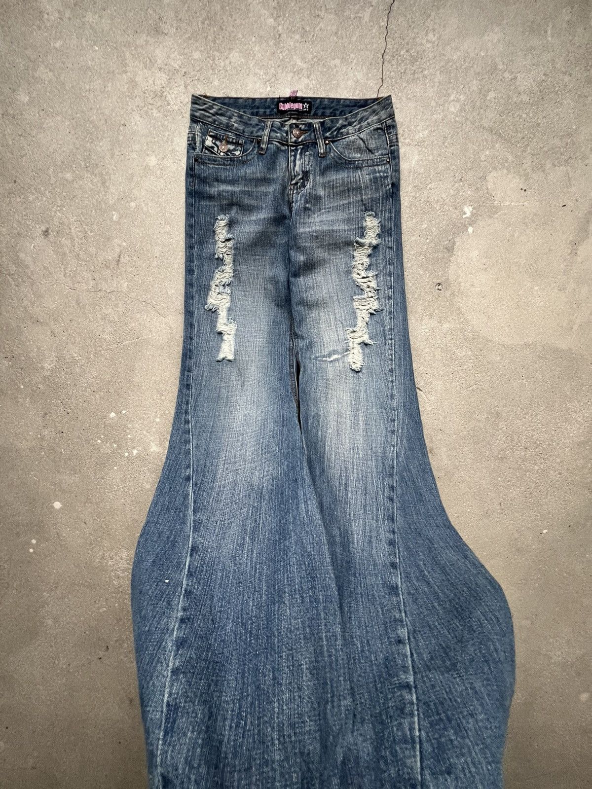 Hysteric Glamour × If Six Was Nine × Le Grande Bleu (L.G.B.) Rare Flared Distressed IfSixWasNine Junya LGB vintage jeans Size 28" / US 6 / IT 42 - 1 Thumbnail