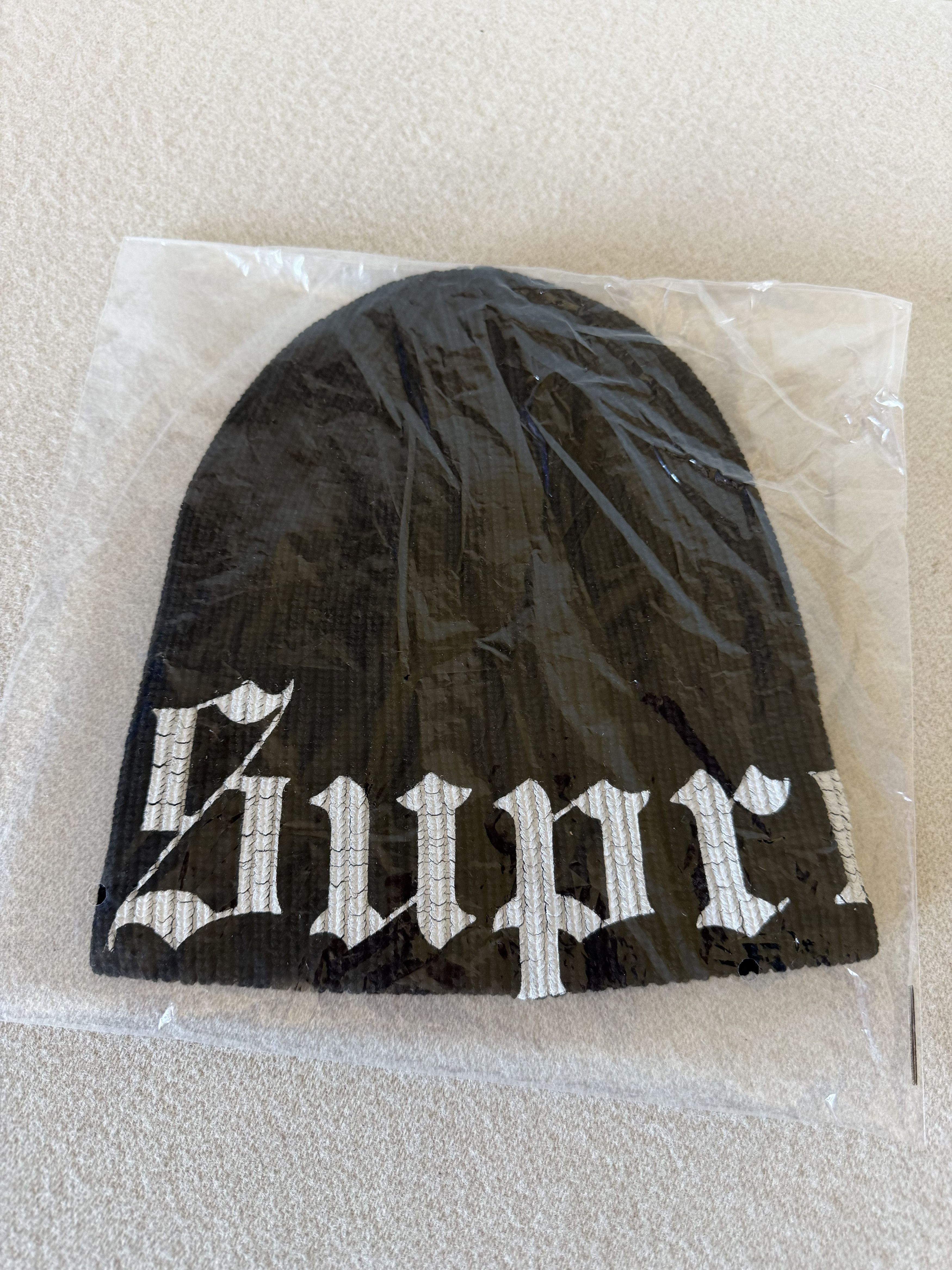 Supreme Supreme Old English Printed Beanie Black | Grailed