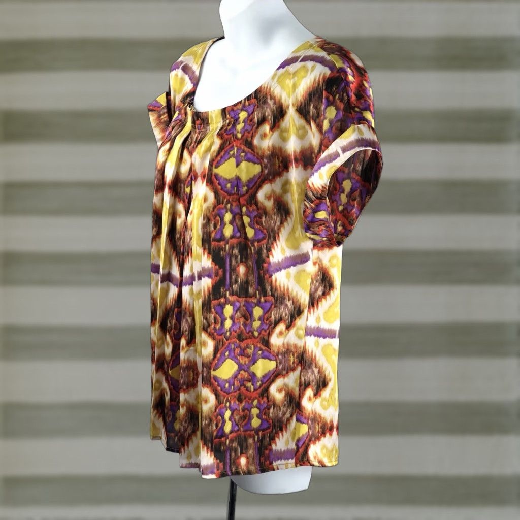 Essentials Essentials Boho satin top L purple/yellow mod print pleated Neck Cuff ShortSleeve Retro Geometric Multicolor Top Blouse Womens Size L / US 10 / IT 46 - 1 Thumbnail