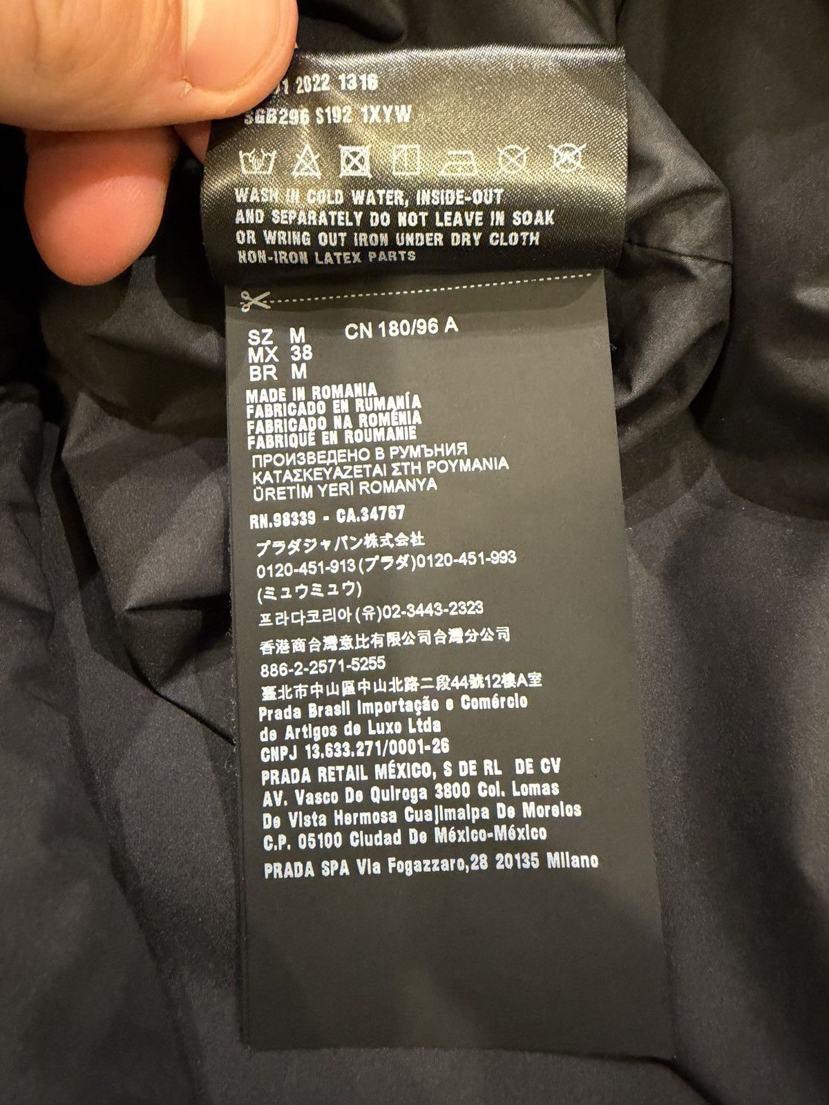 Prada Prada Nylon Graphene Puffer Jacket Size US M / EU 48-50 / 2 - 5 Thumbnail