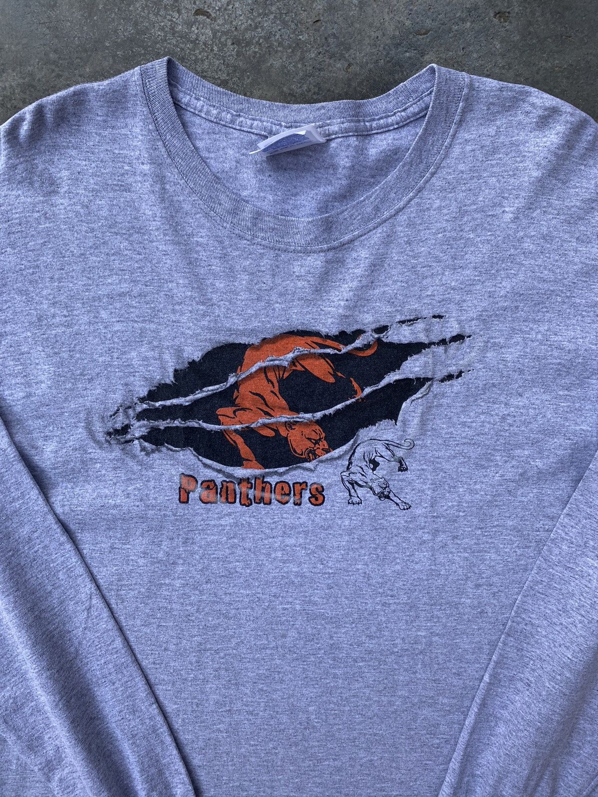 Vintage Rare💥Vintage Panthers Anime Long Sleeve Tees Size US M / EU 48-50 / 2 - 3 Thumbnail