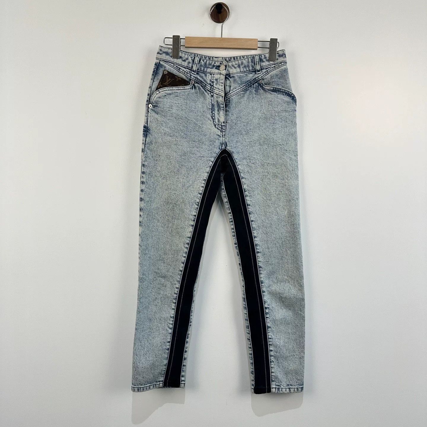Louis Vuitton Louis Vuitton Light Denim Jeans 34 Size Size US 34 / EU 50 - 1 Thumbnail