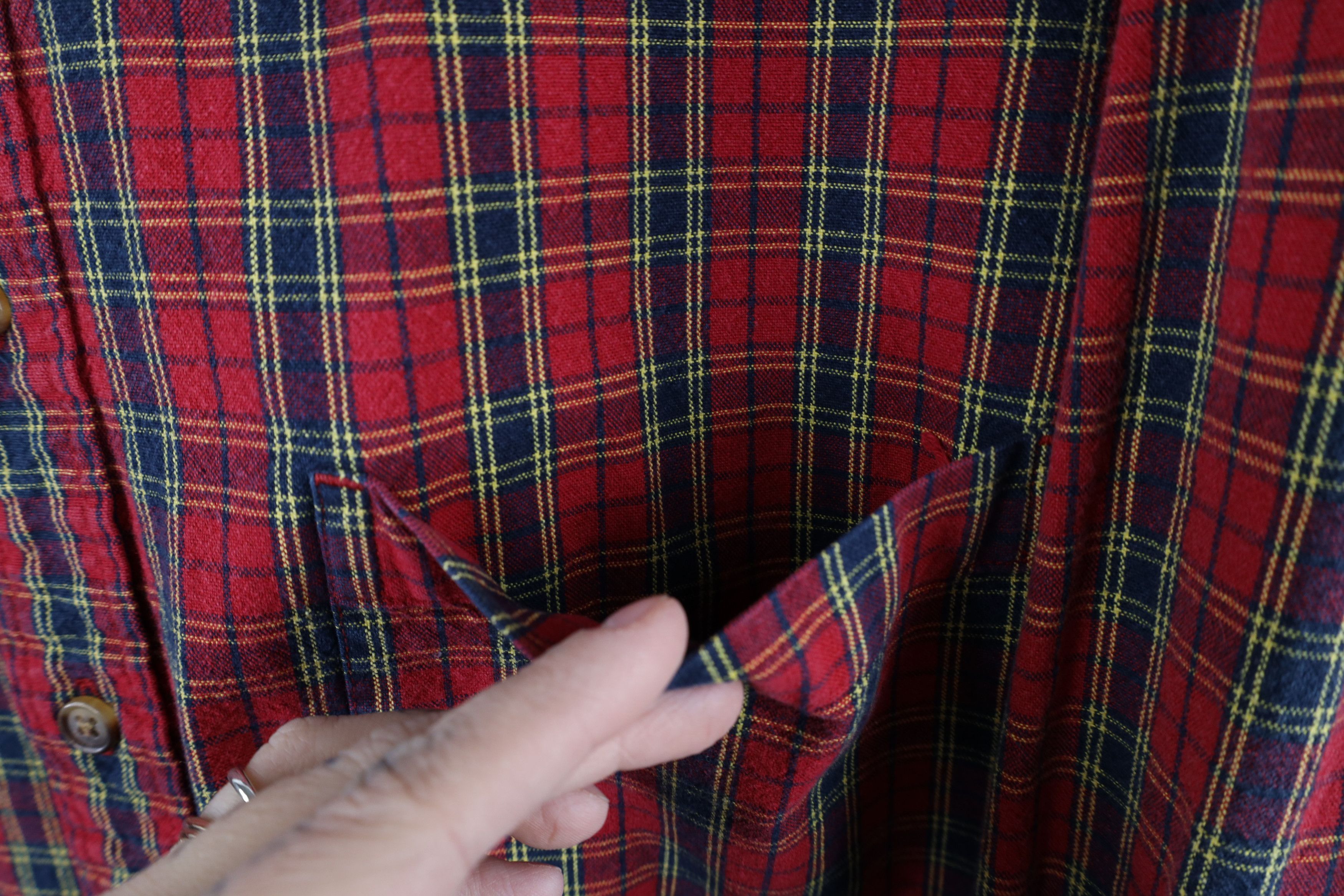 Eddie Bauer × Vintage Vintage 90s Eddie Bauer Heavyweight Canvas Button Down Shirt Size US L / EU 52-54 / 3 - 5 Thumbnail