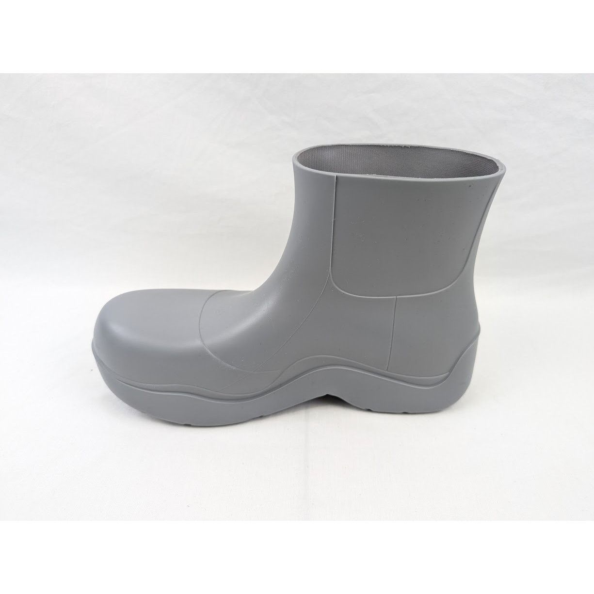 Bottega Veneta o1rshd1 Rubber Matt Puddle Boots in Vapor Size US 11 / EU 44 - 9 Thumbnail