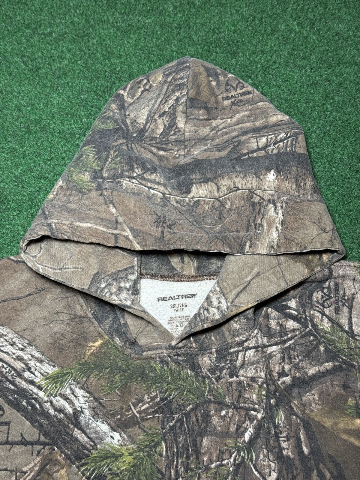 Realtree Vintage Realtree Camo Y2K Boxy 27x28 Baggy Hip Hop Hoodie Size US XXL / EU 58 / 5 - 2 Thumbnail