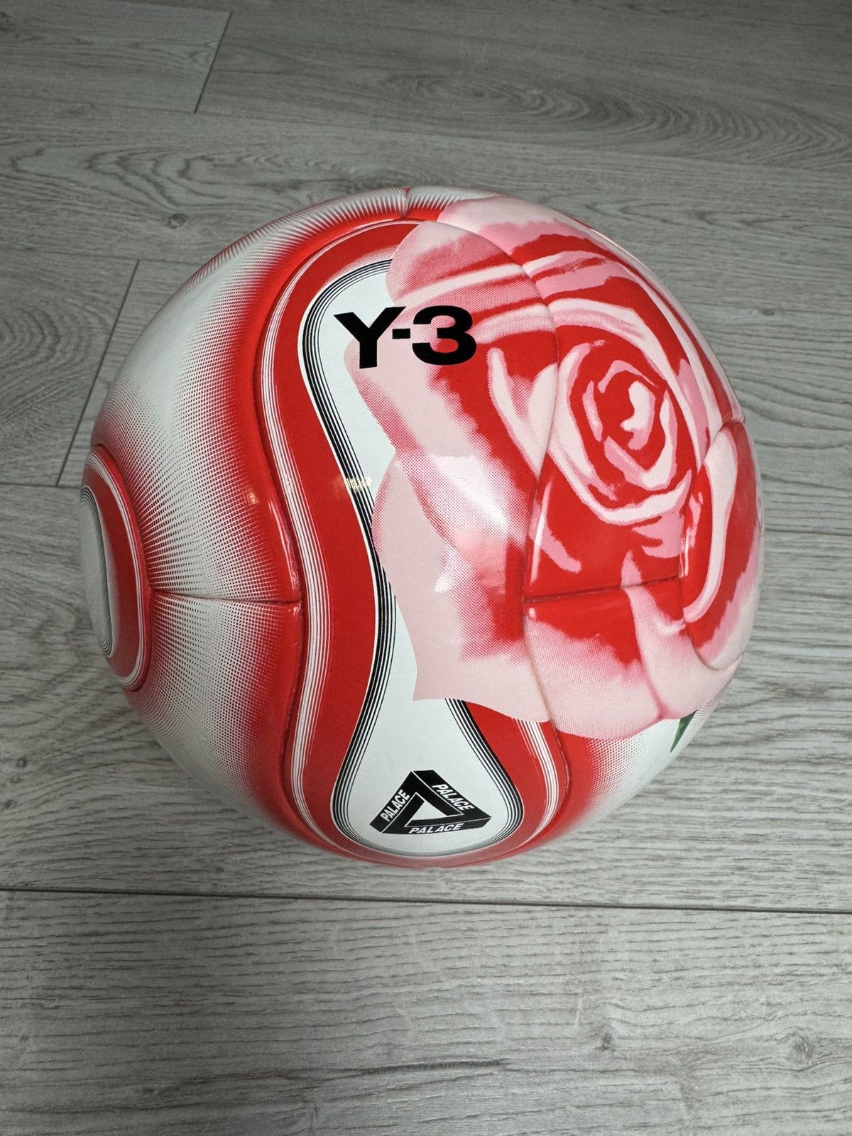 Palace × Y-3 Adidas Y-3 Palace Teamgeist Ball Limited Edition Size ONE SIZE - 1 Thumbnail
