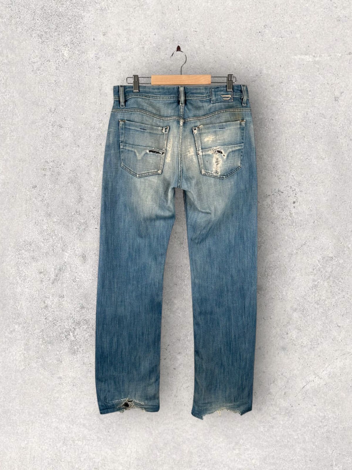 Diesel Diesel Baggy Jeans Denim Distressed Size US 32 / EU 48 - 2 Thumbnail