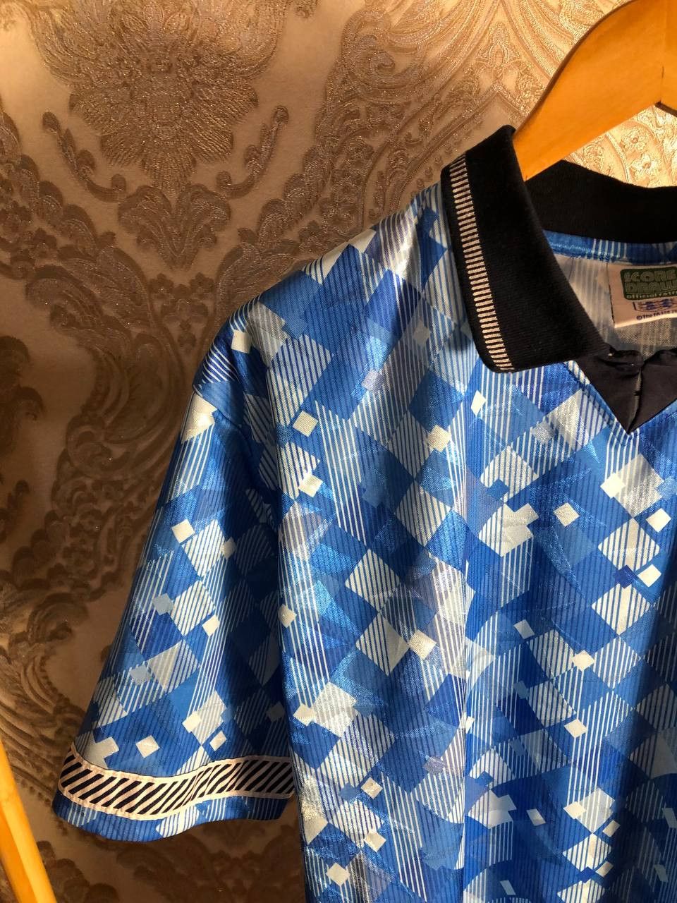 Vintage Very Rare England Retro Soccer Jersey Umbro Manchester 90s Size US L / EU 52-54 / 3 - 7 Thumbnail