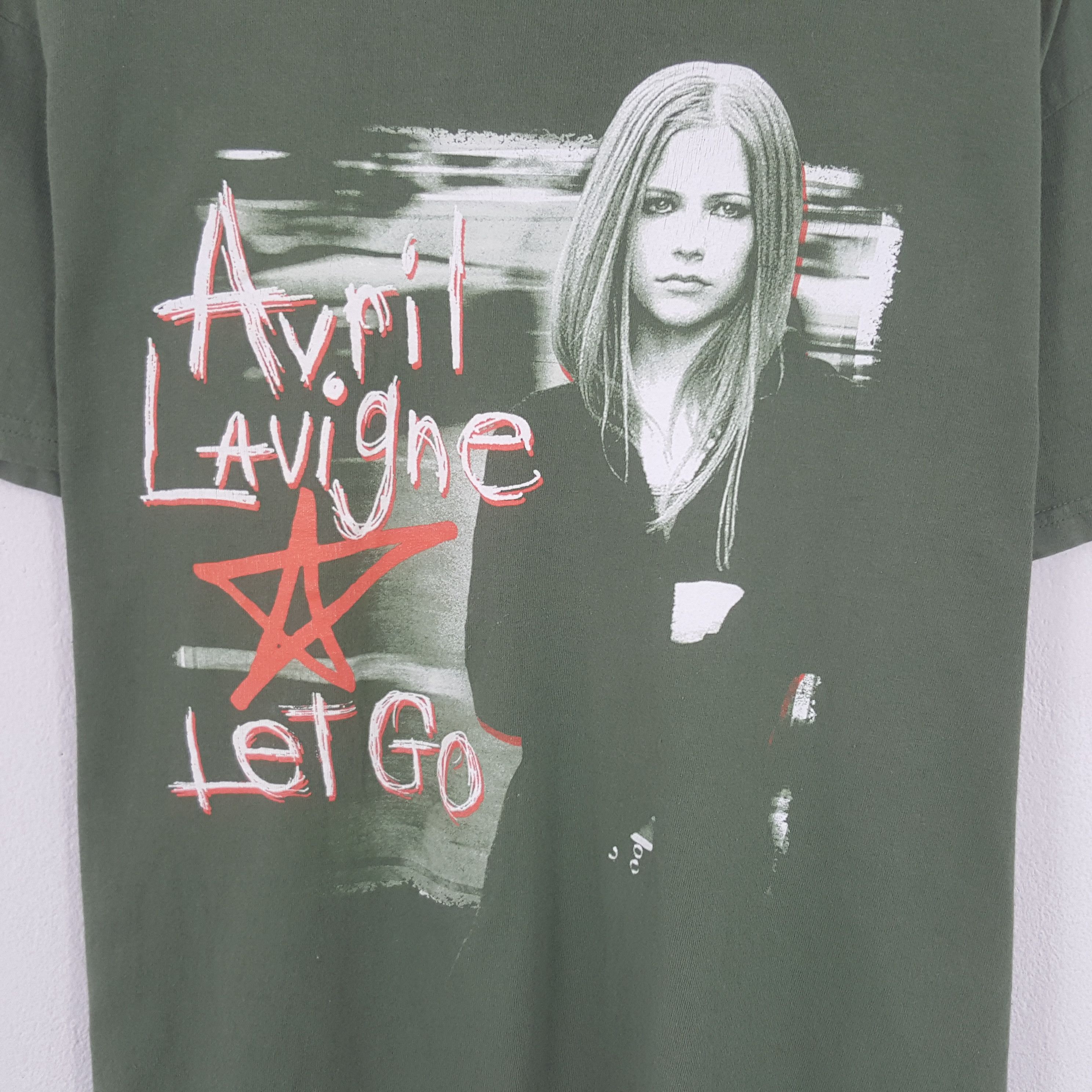 Band Tees × Vintage Vintage Avril Lavigne Single Music Rock Tshirt Size US XL / EU 56 / 4 - 2 Thumbnail