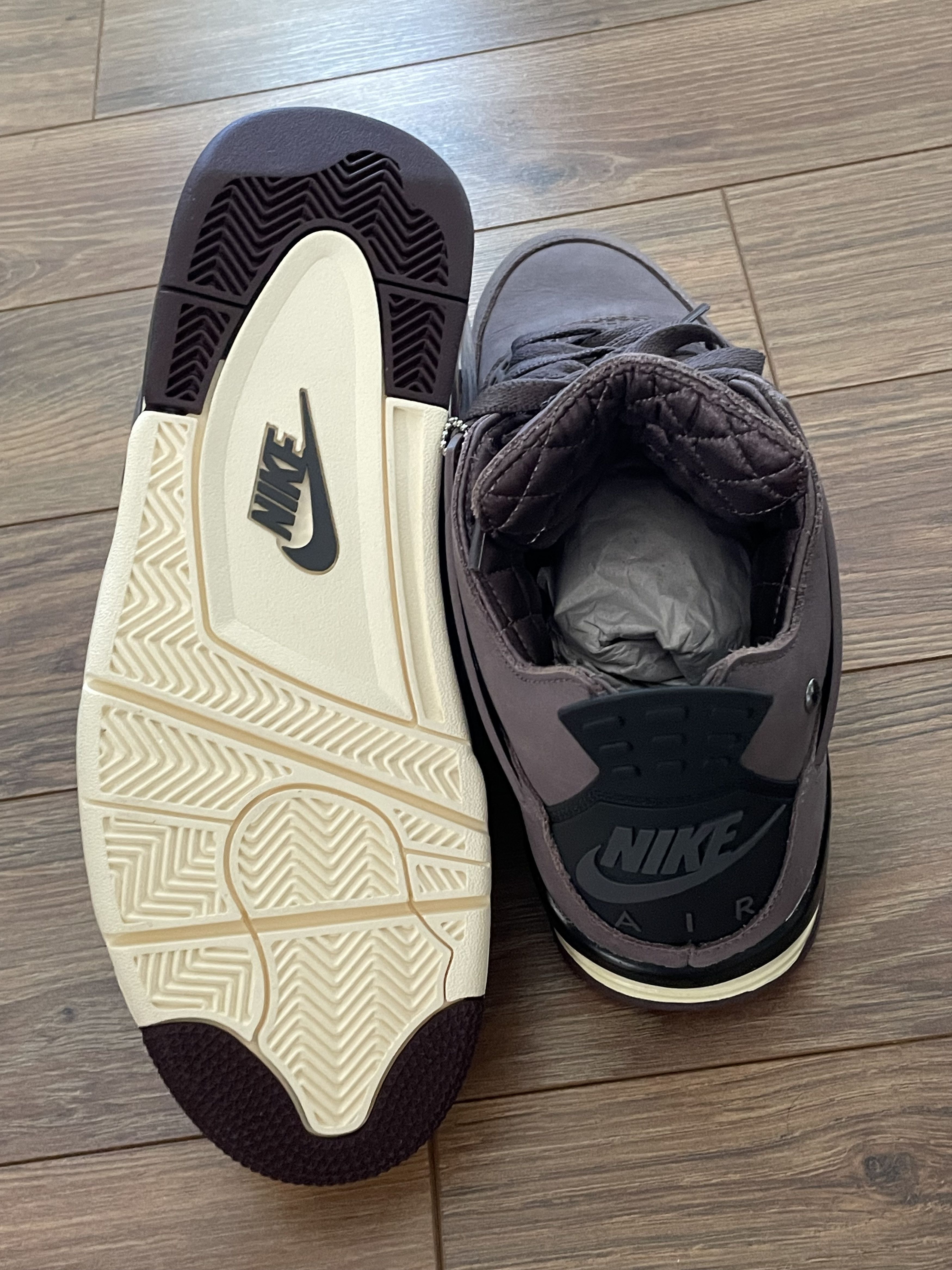A Ma Maniere × Jordan Brand Jordan 4 Retro SP A Ma Maniére Size US 10 / EU 43 - 5 Thumbnail