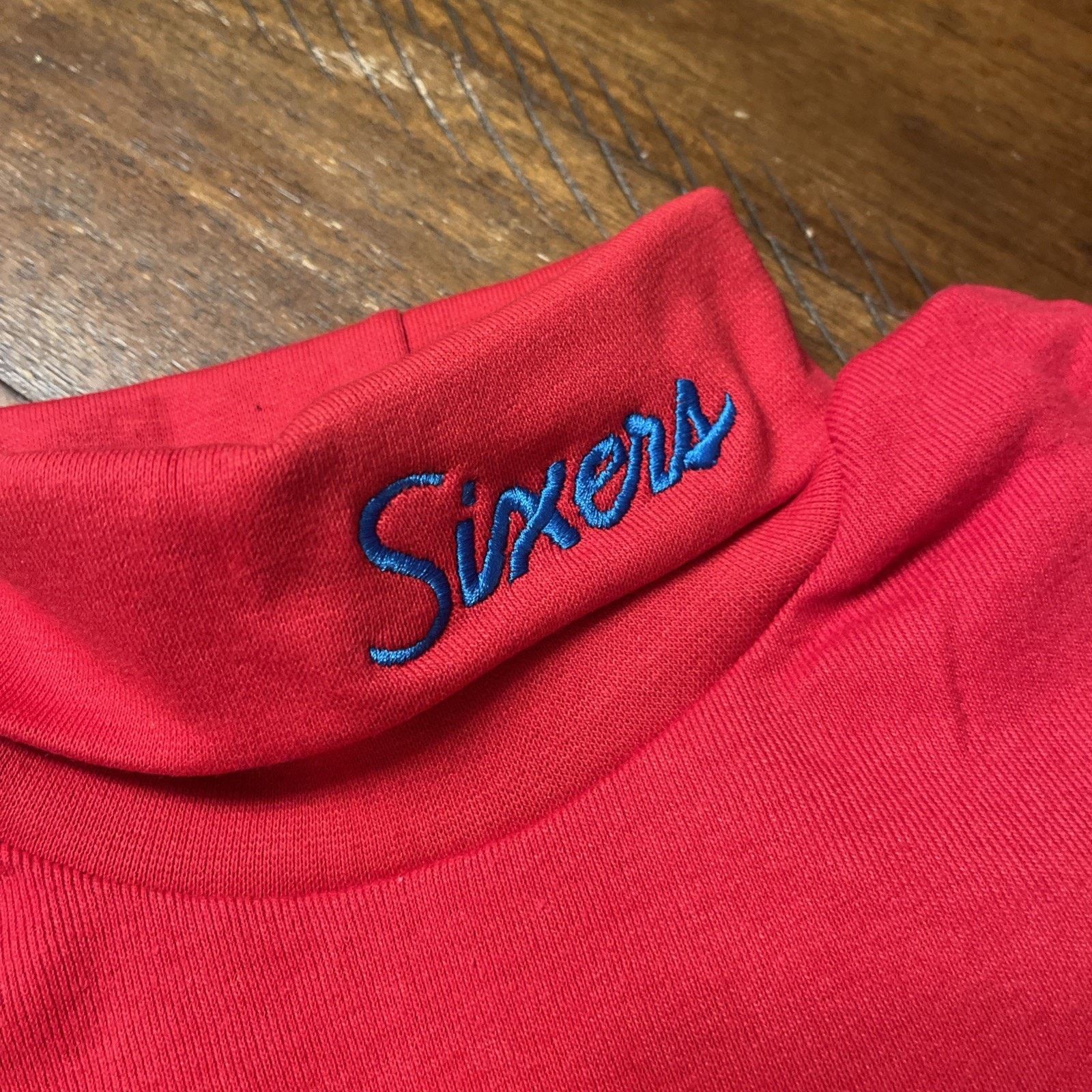 Majestic New NOS Vtg Majestic Philadelphia 76ers Turtleneck XL Custom Size US XL / EU 56 / 4 - 3 Thumbnail