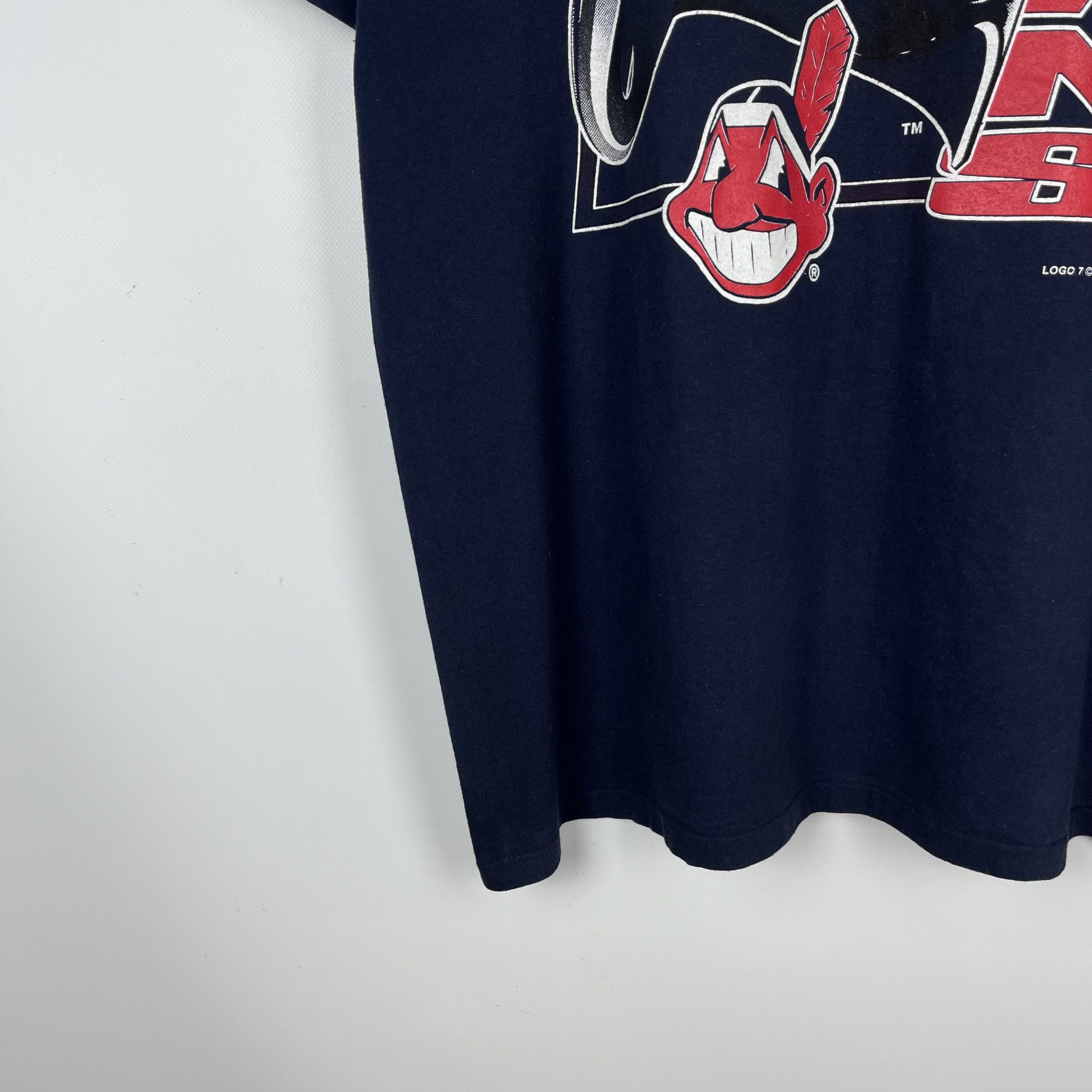 MLB Vintage MLB Cleveland Indians Rare Big Logo T Shirt 1995 Size US XL / EU 56 / 4 - 4 Thumbnail