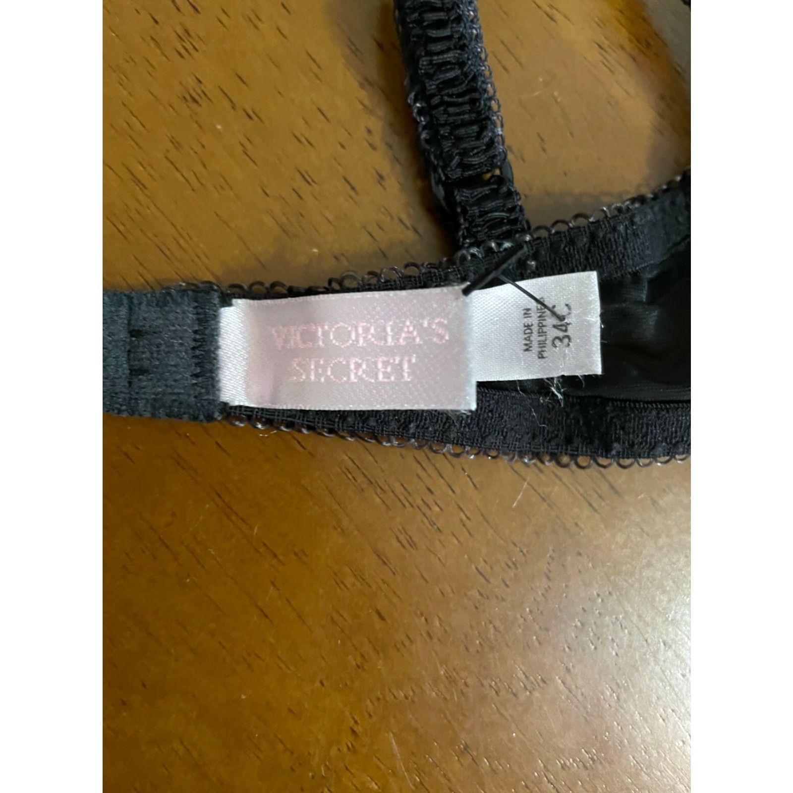 Victoria's Secret VINTAGE Victoria’s Secret Black Lace Bra 34C Size ONE SIZE - 6 Thumbnail